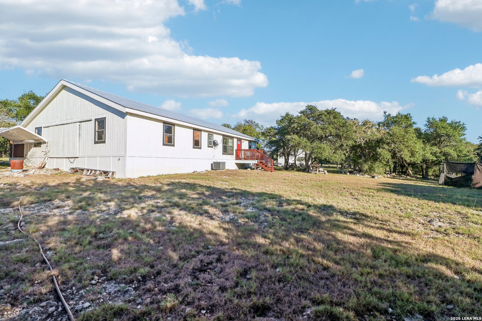 main property photo 23