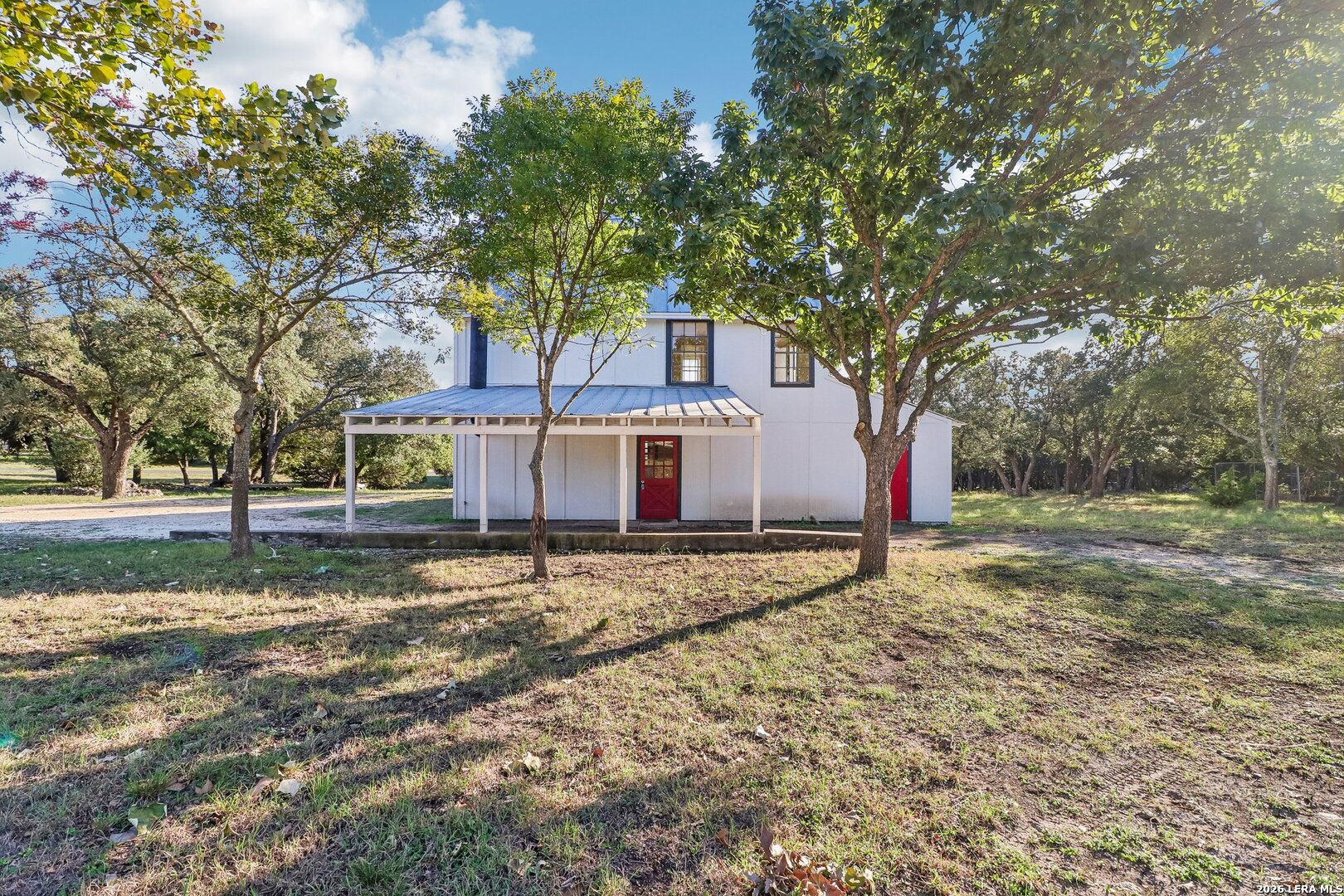 main property photo 27