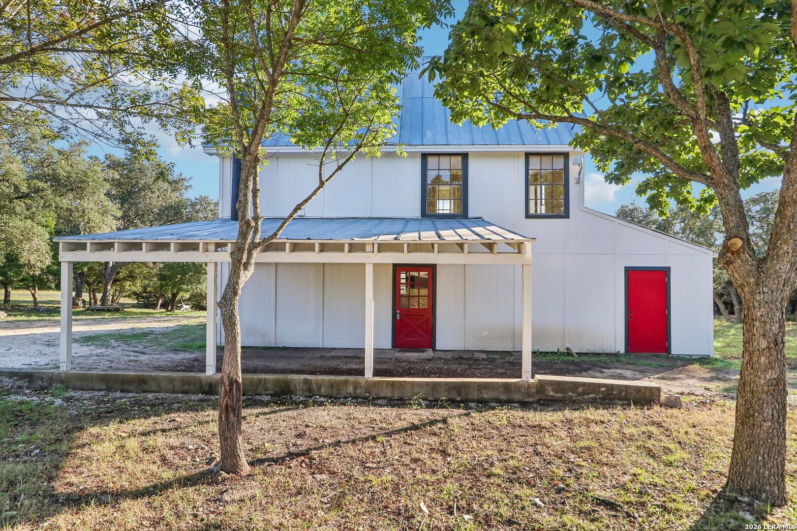 main property photo 31