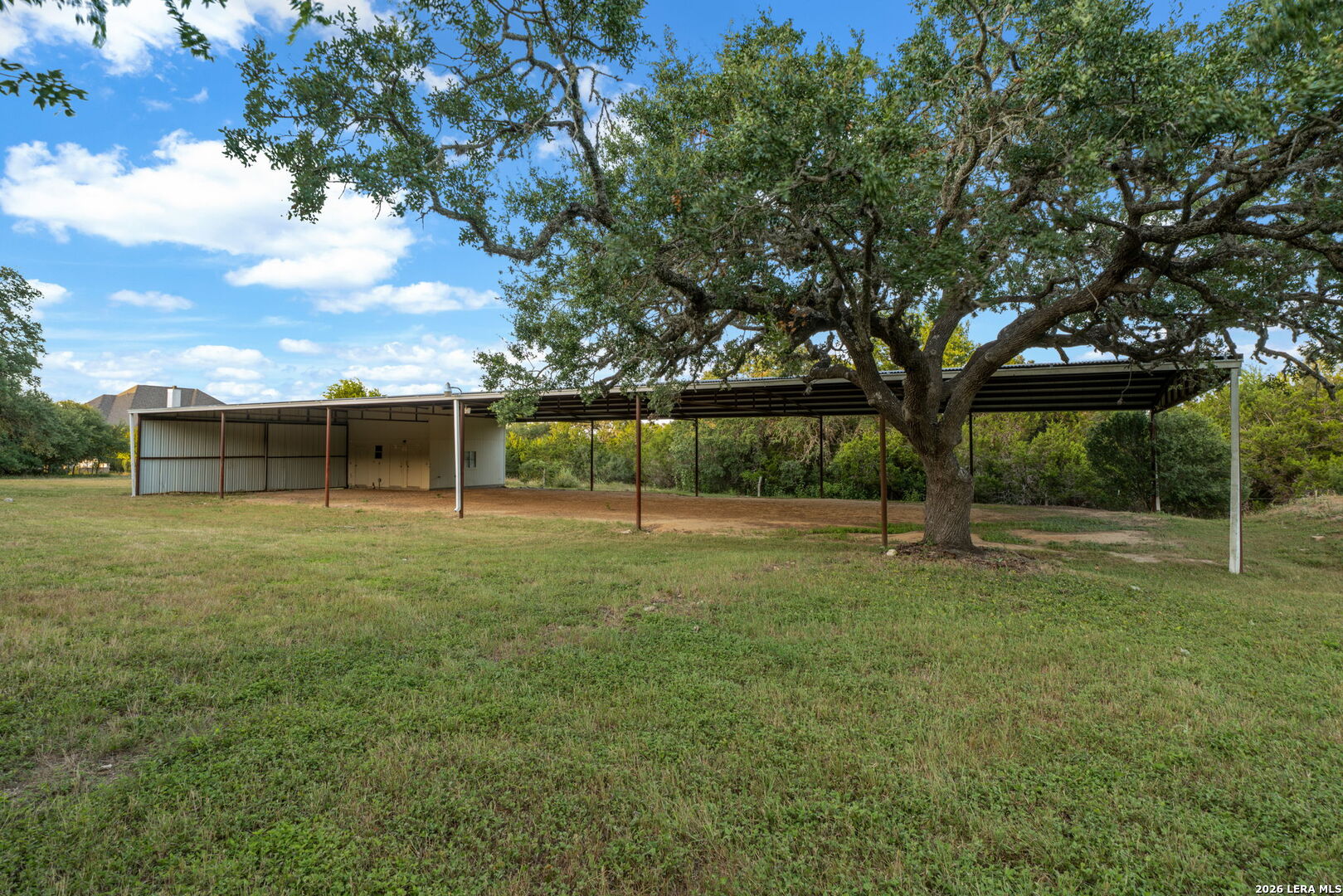main property photo 21