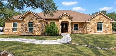 image of property with 4 Bed | 2 Bath | 2,722 Sqft