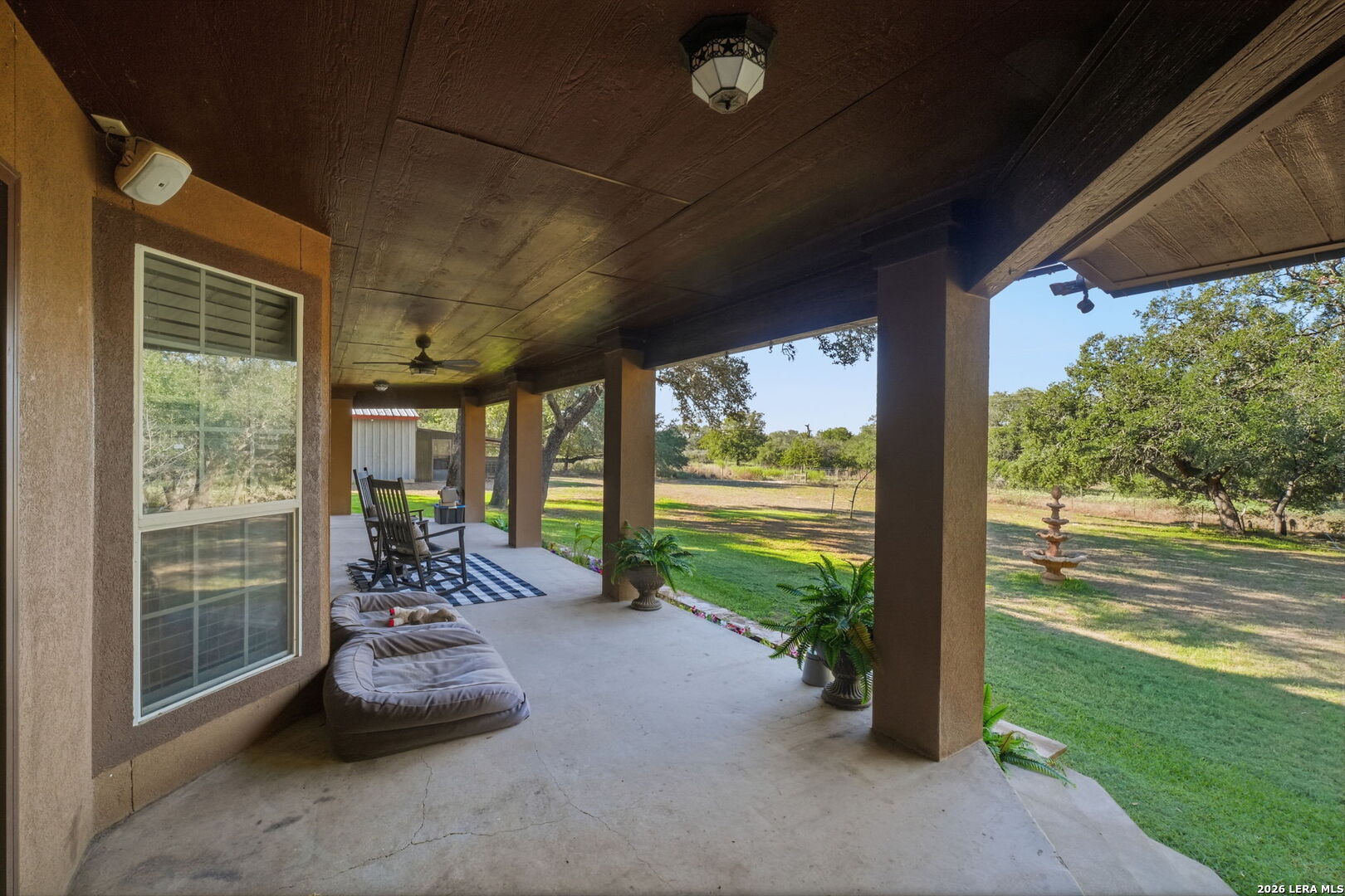 main property photo 13