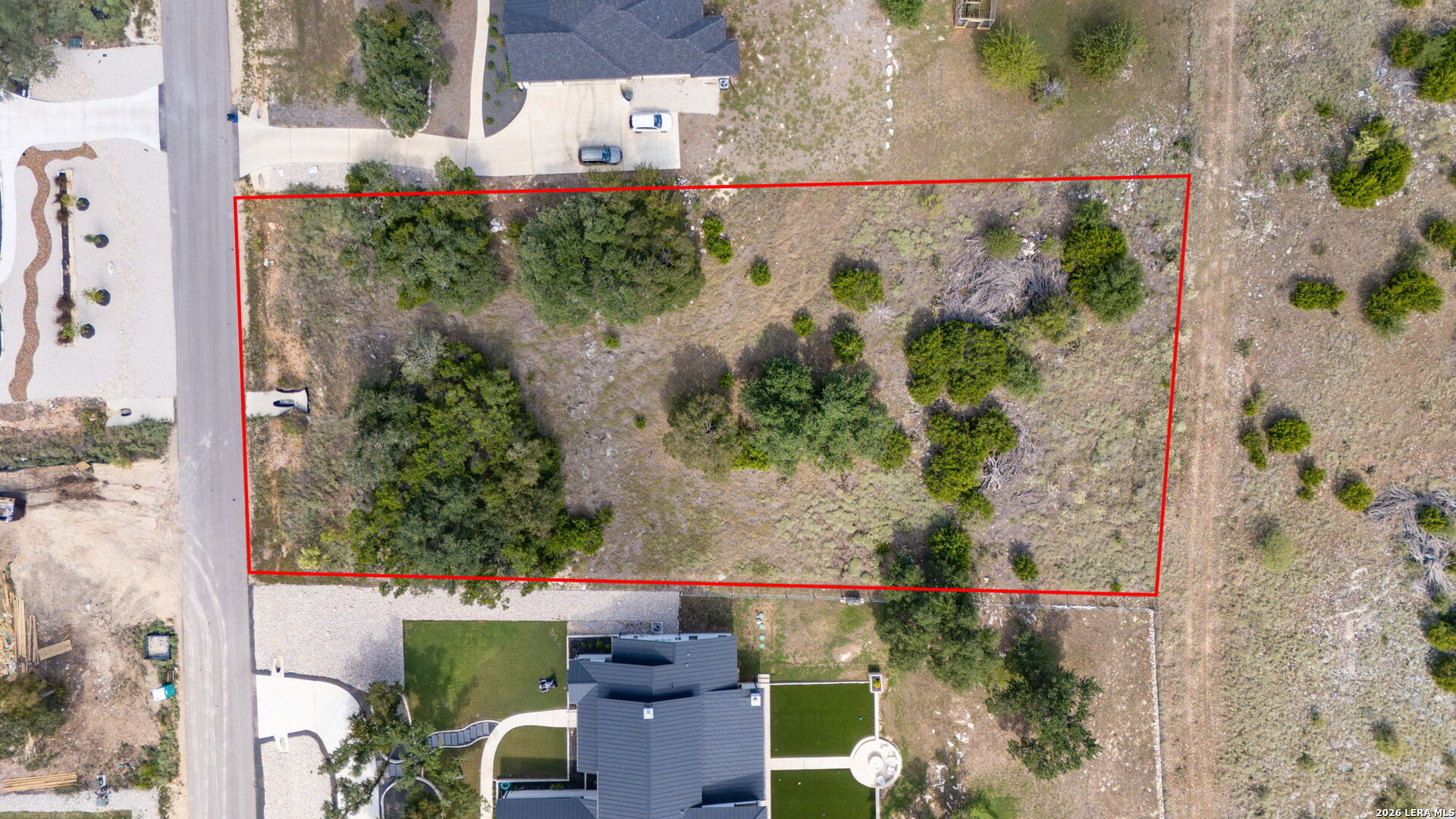 main property photo 7