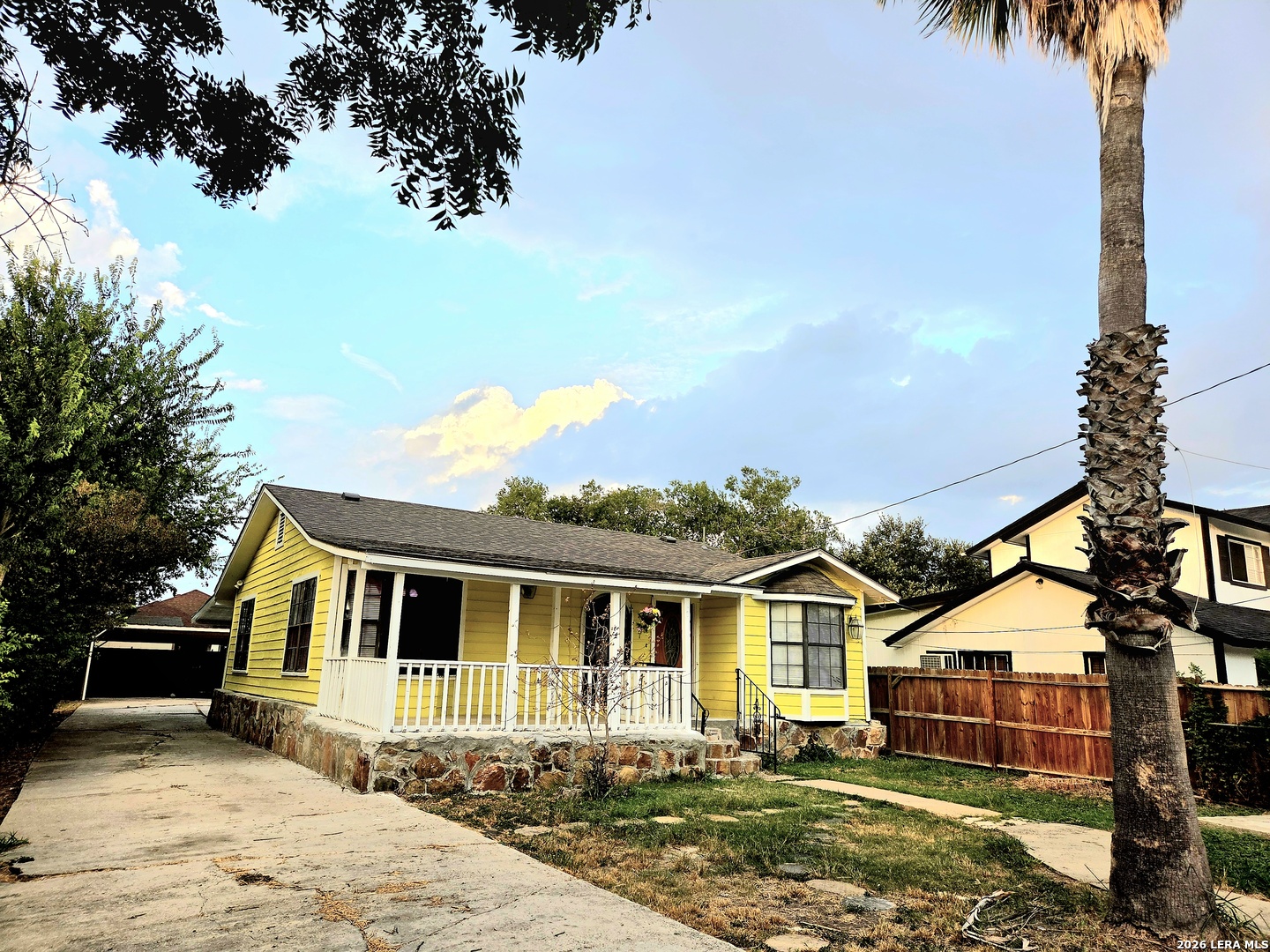 main property photo 4