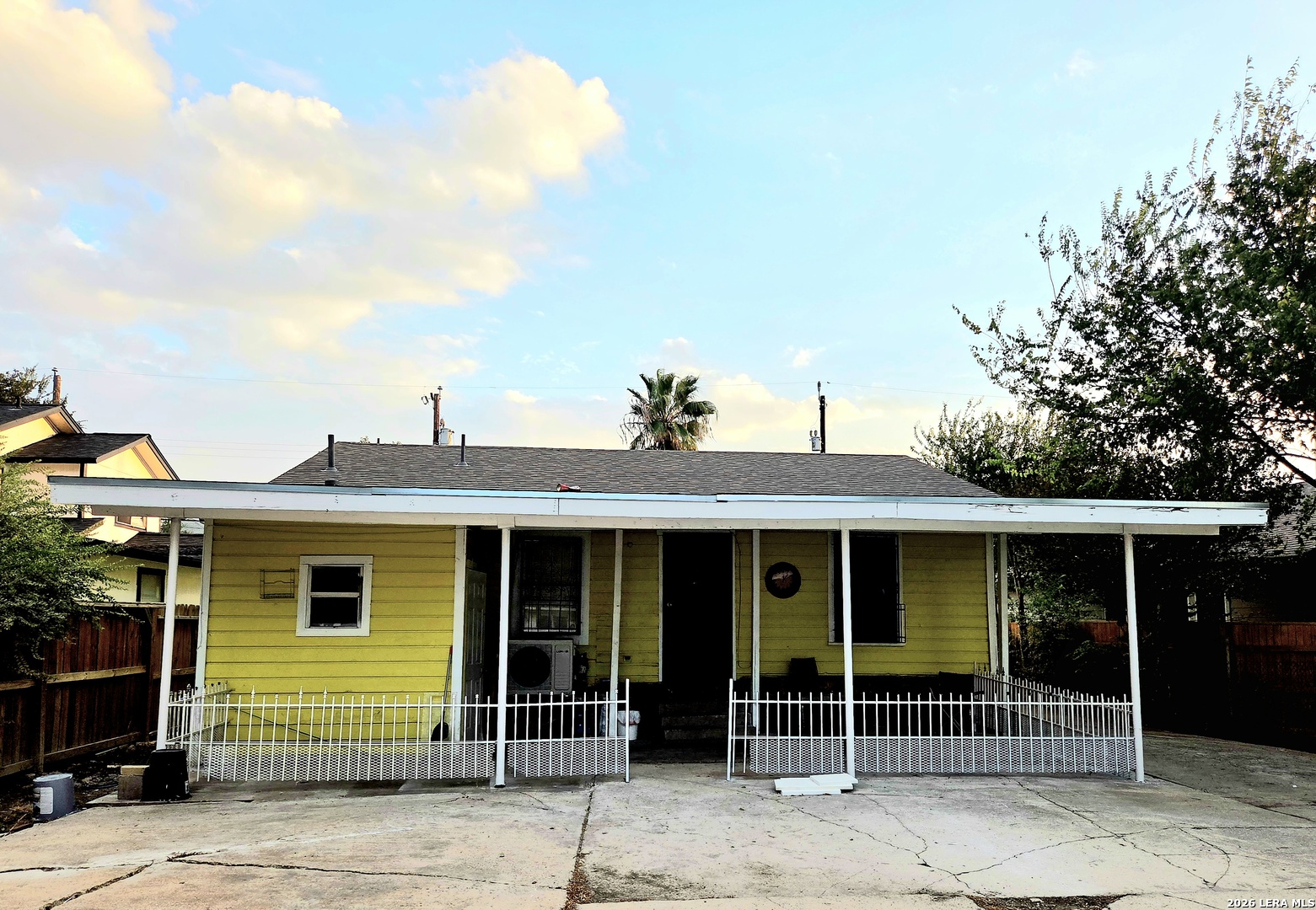 main property photo 6