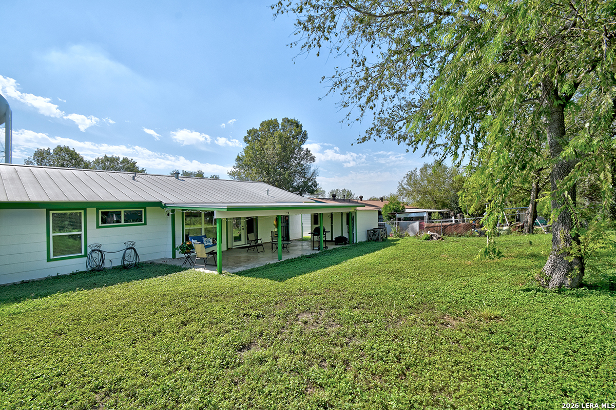 main property photo 33