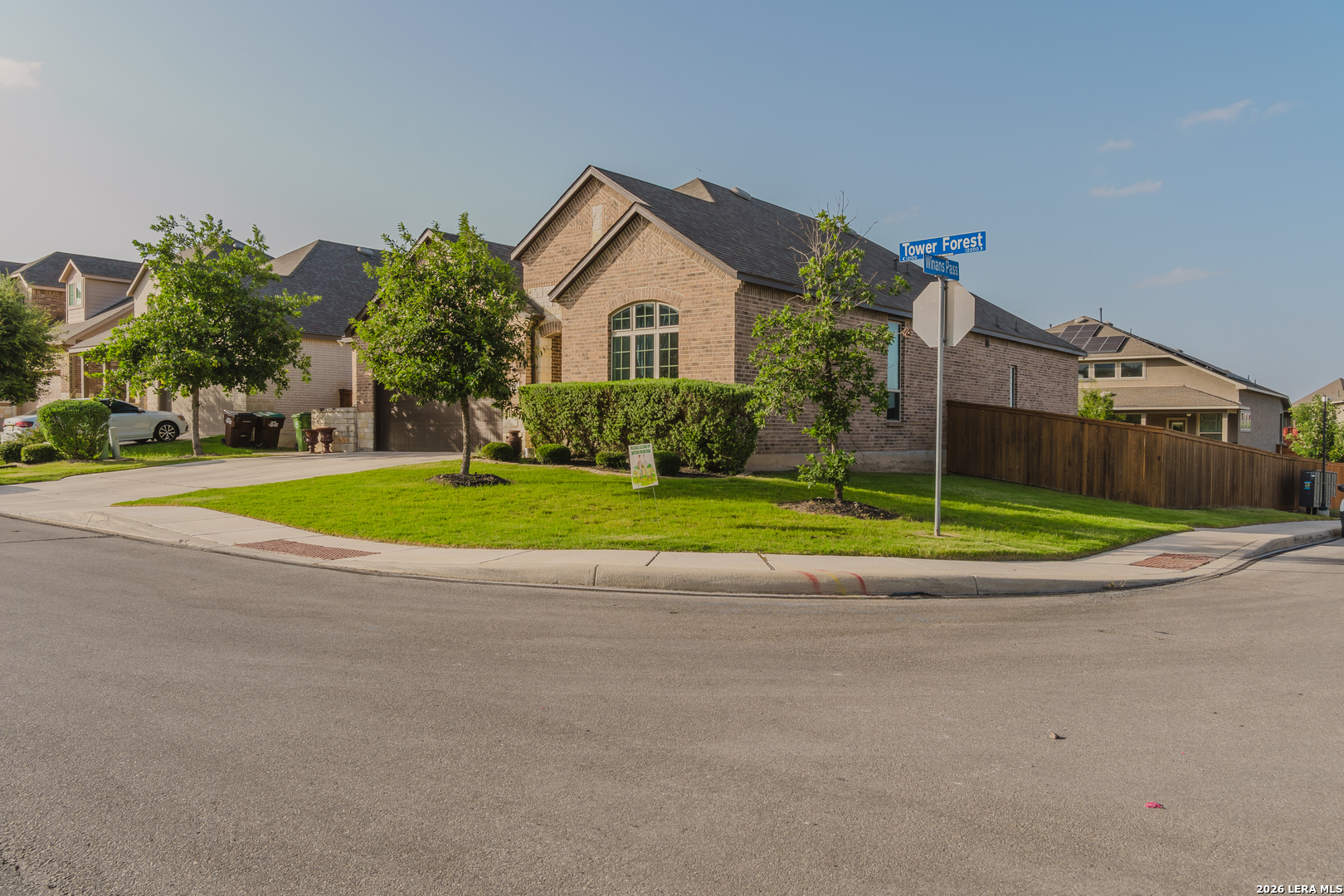 main property photo 3