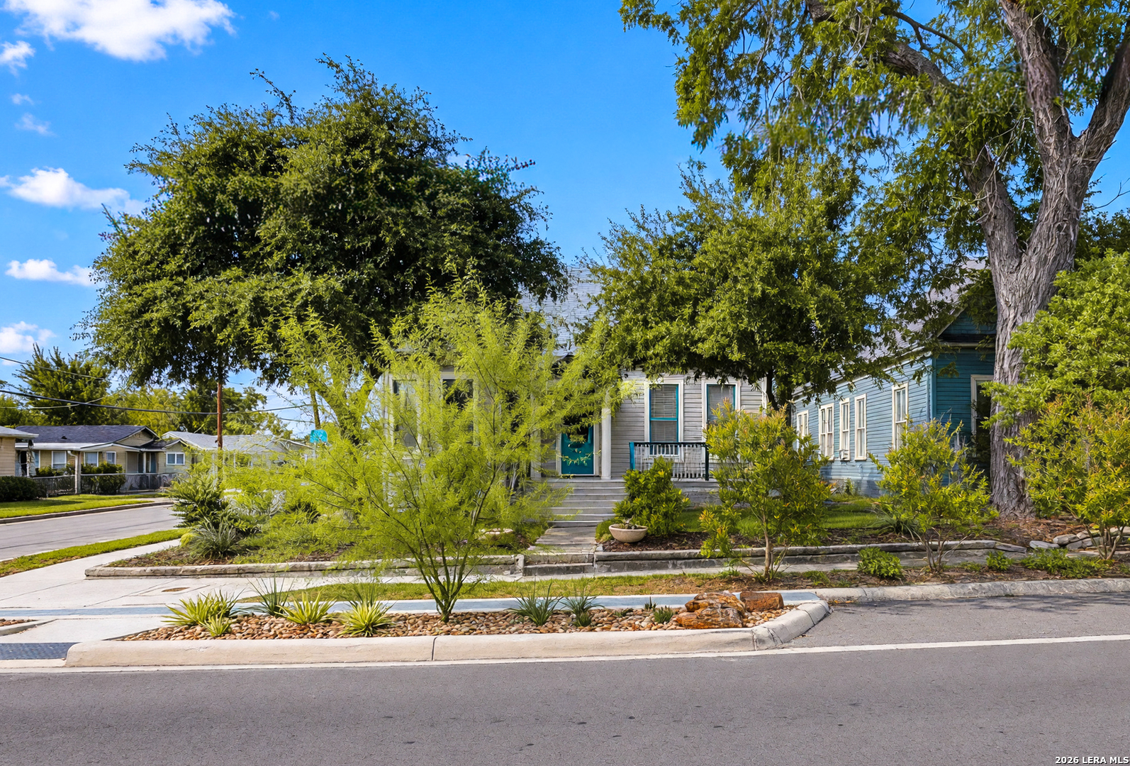 main property photo 26