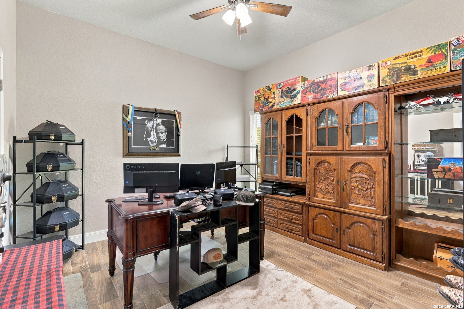 main property photo 27