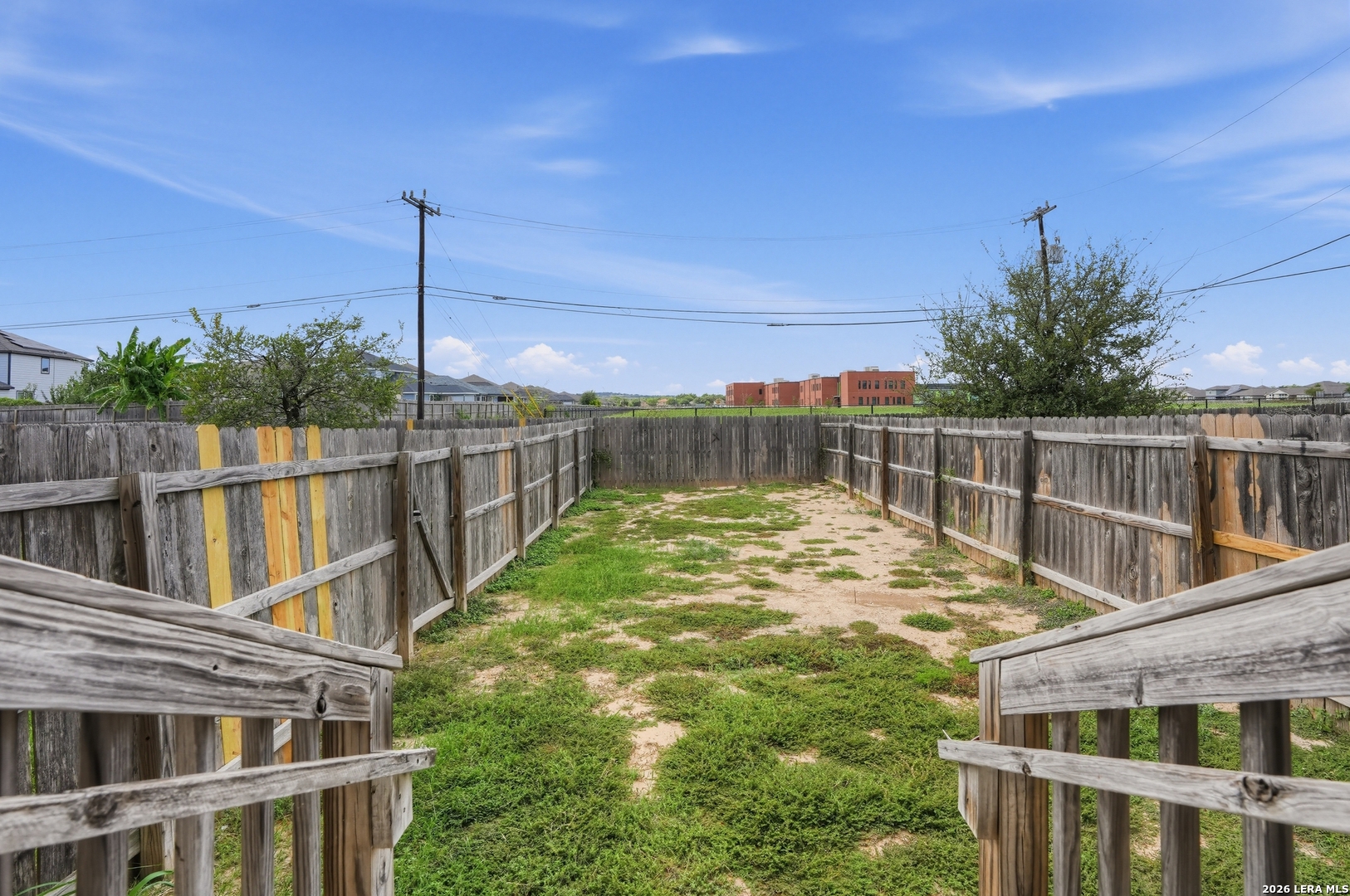 main property photo 13