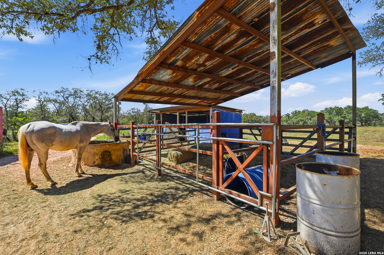 main property photo 36