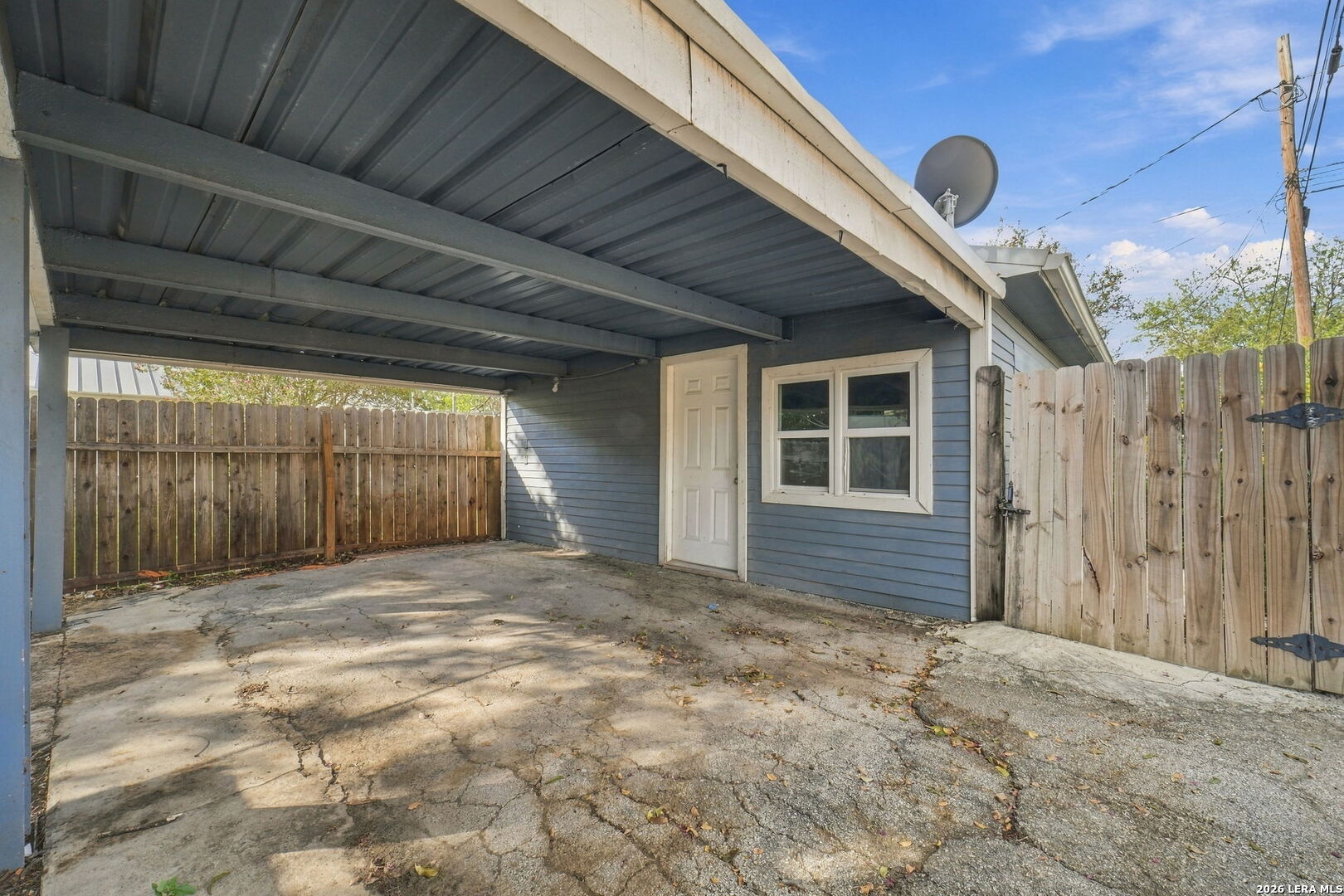 main property photo 49