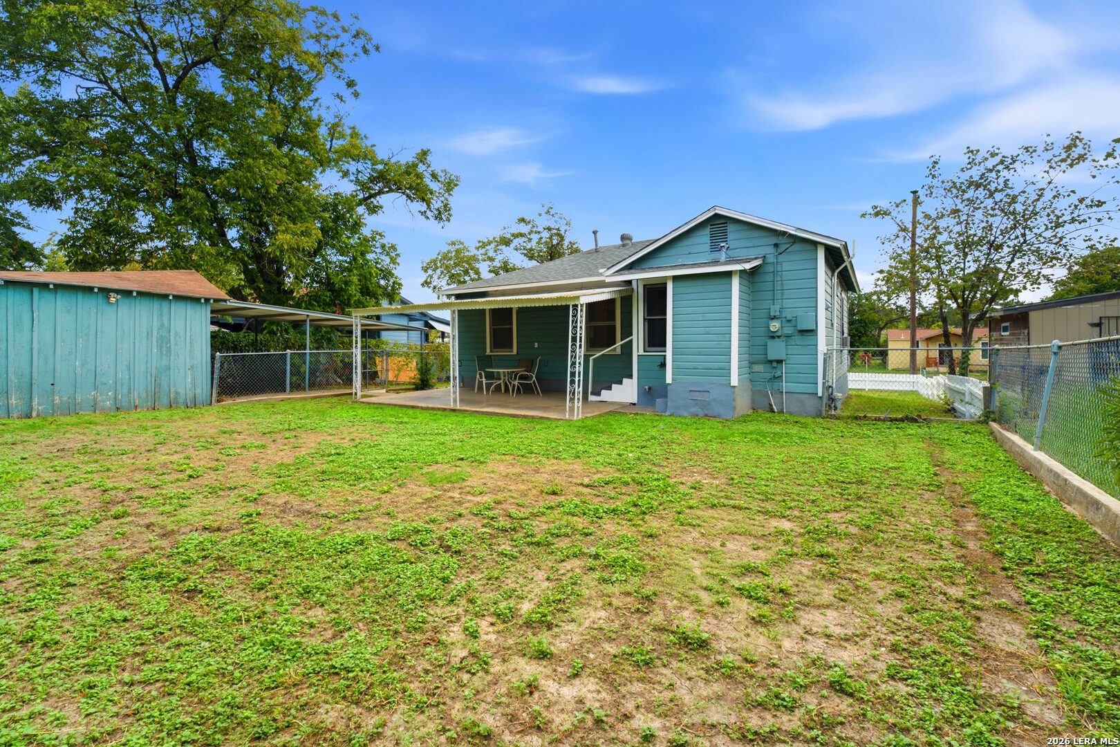 main property photo 15