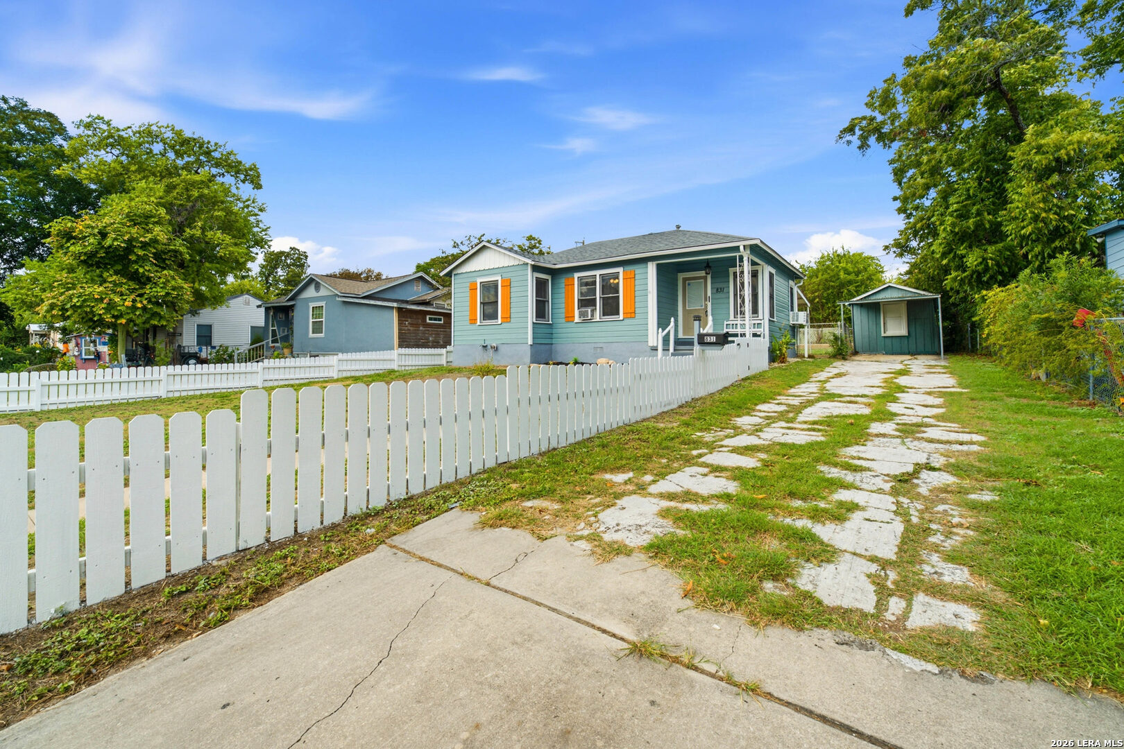 main property photo 2