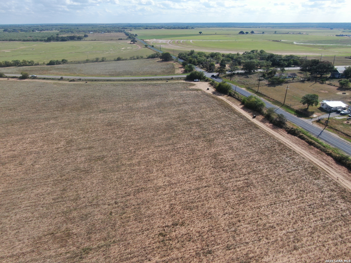 main property photo 11