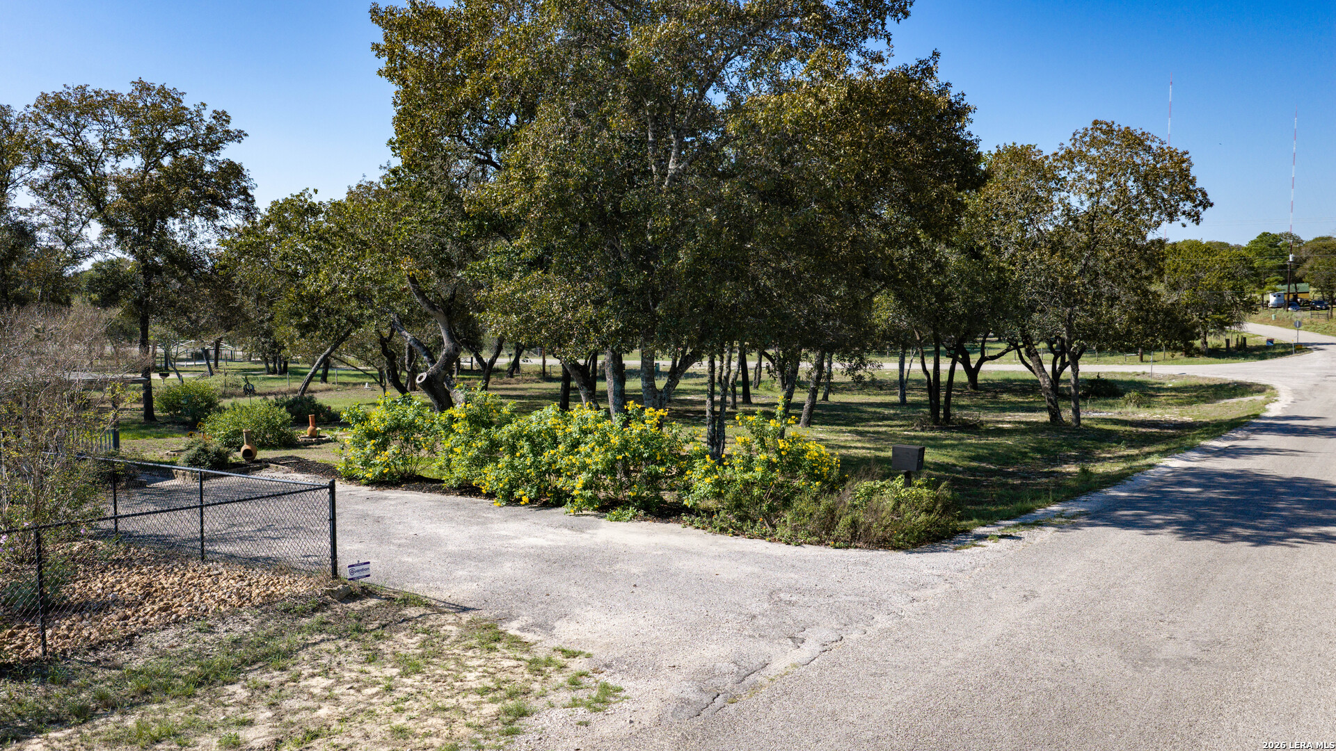 main property photo 43