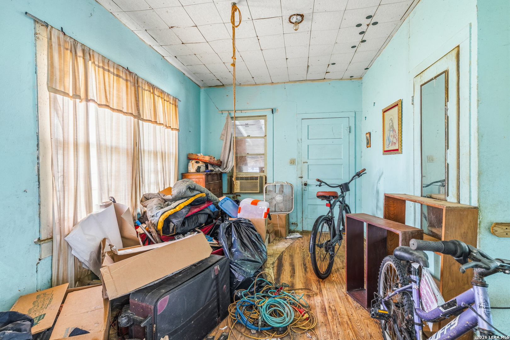 main property photo 18