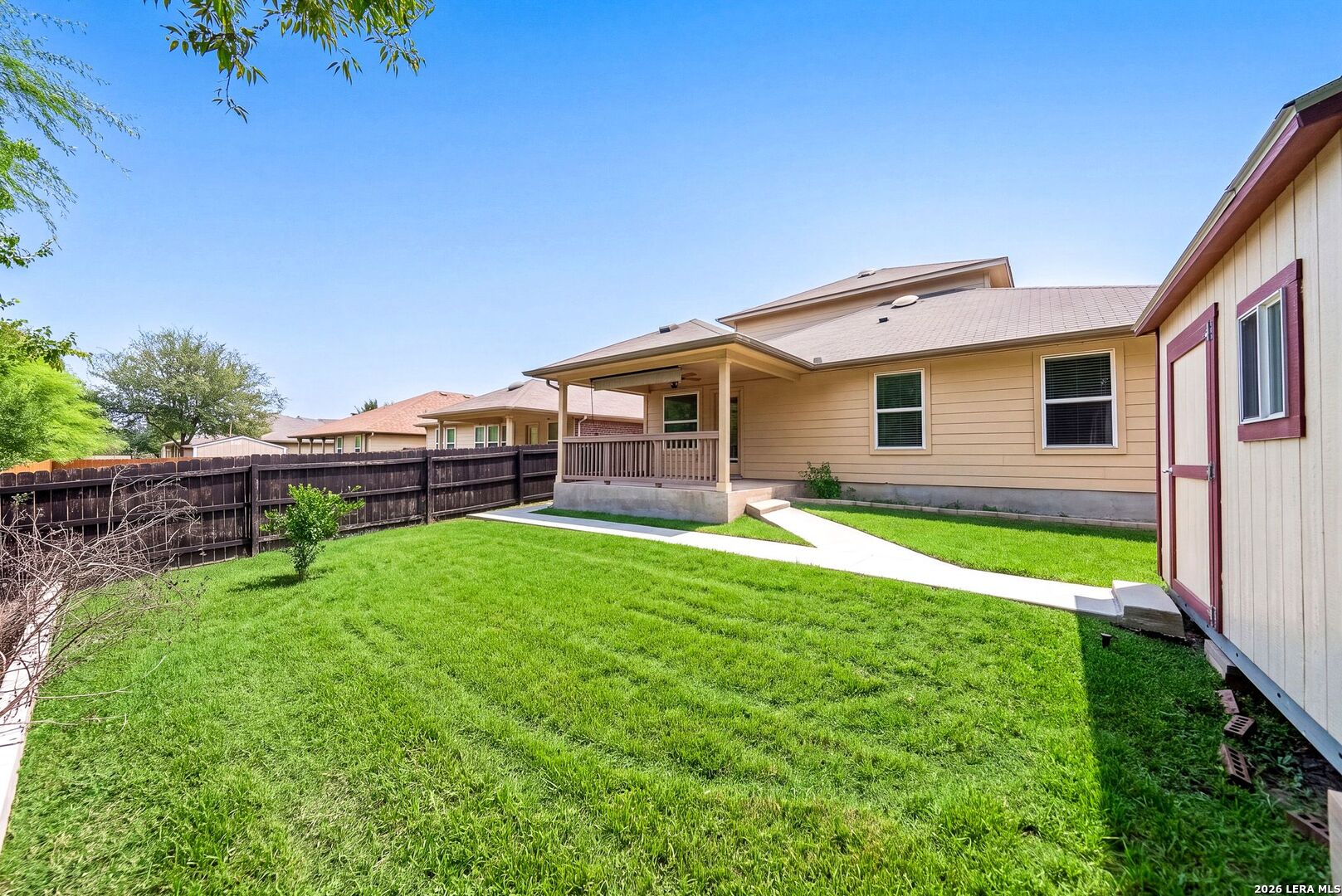 main property photo 44