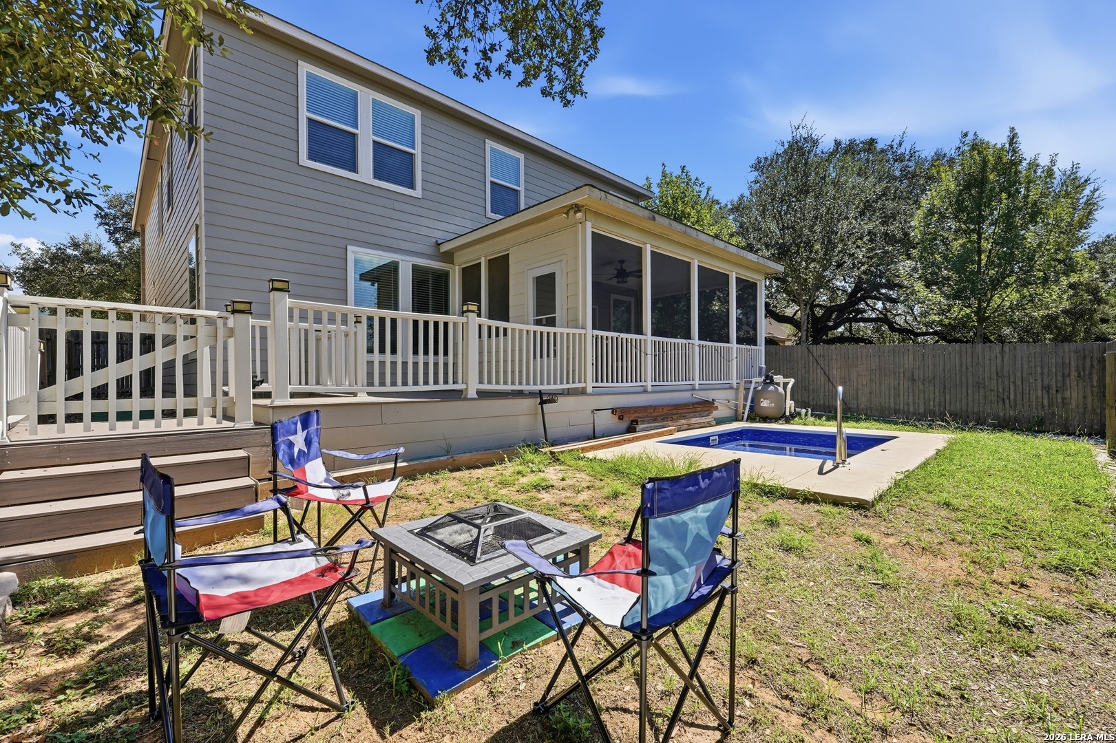 main property photo 41