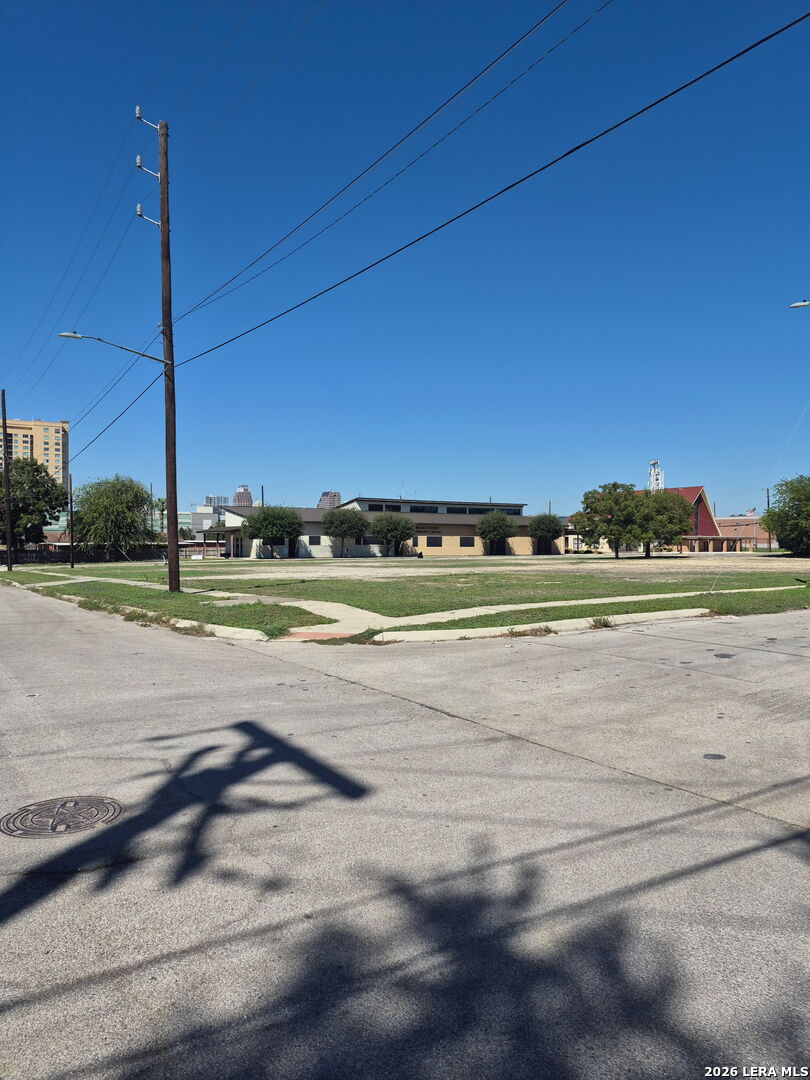 main property photo 3