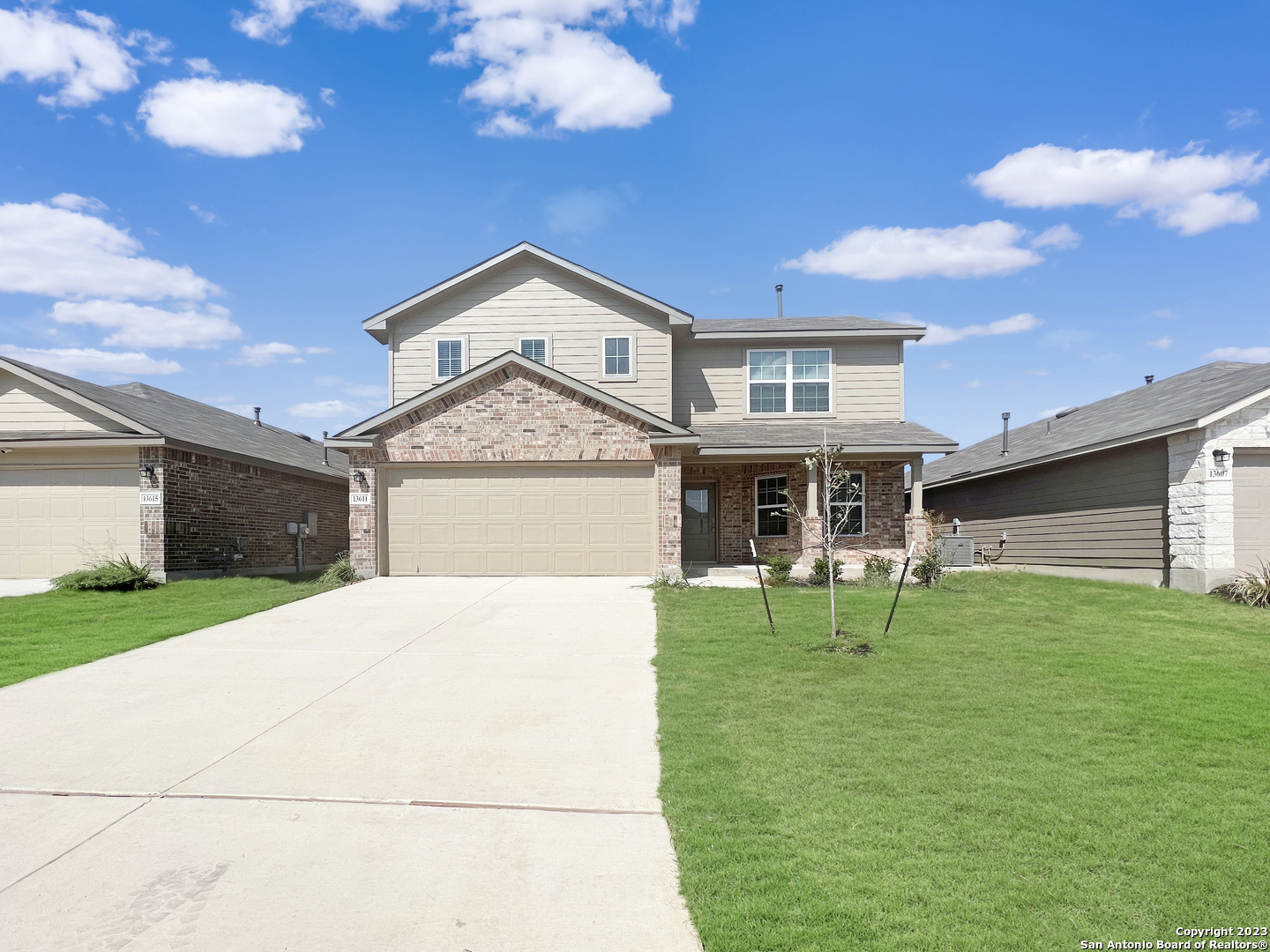 main property photo 1