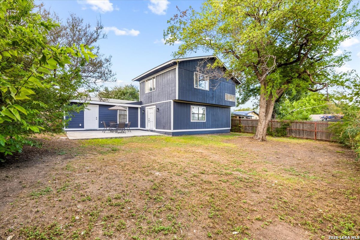 main property photo 21