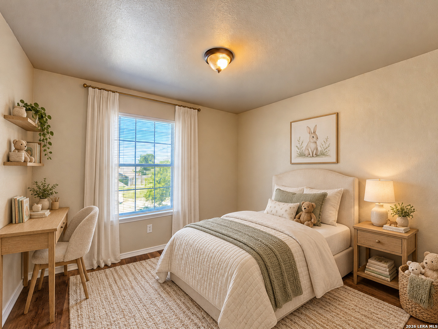main property photo 5