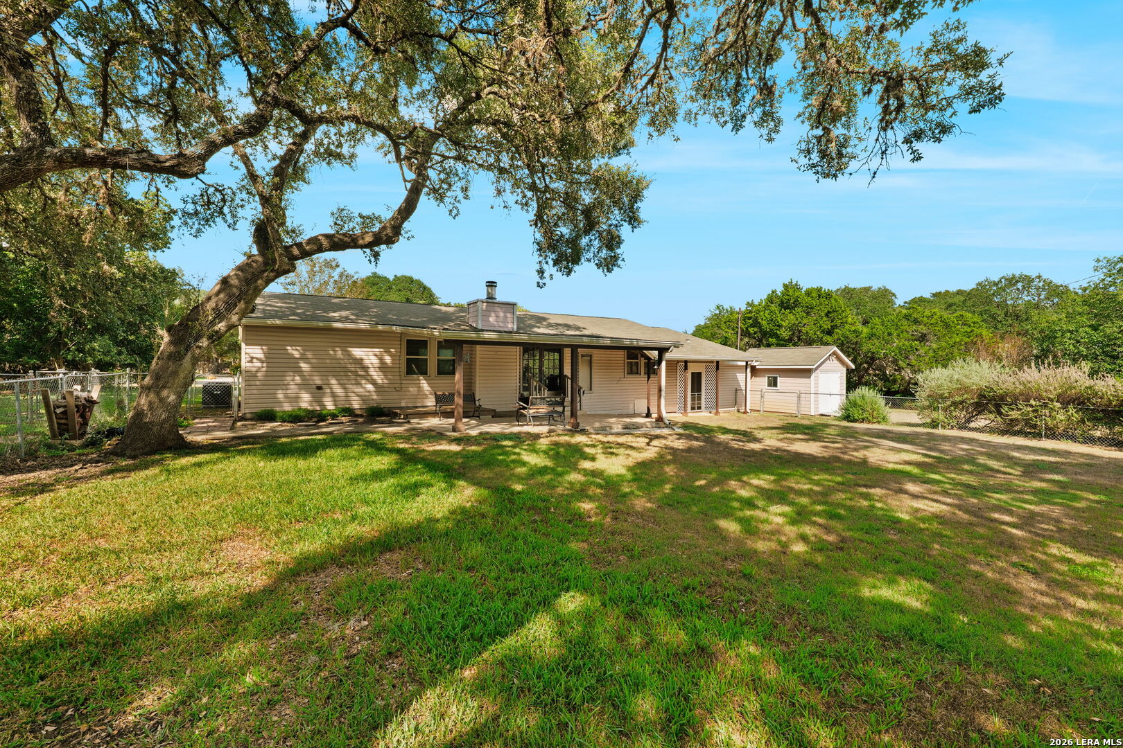 main property photo 22