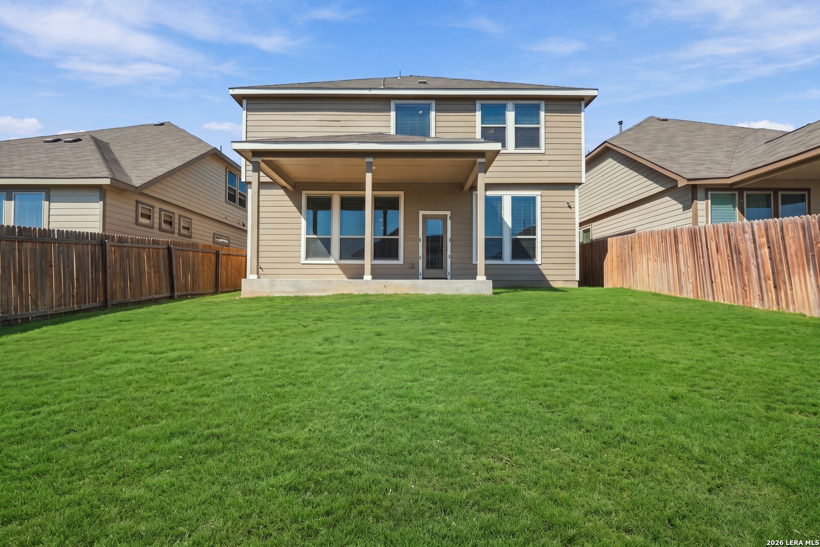 main property photo 18