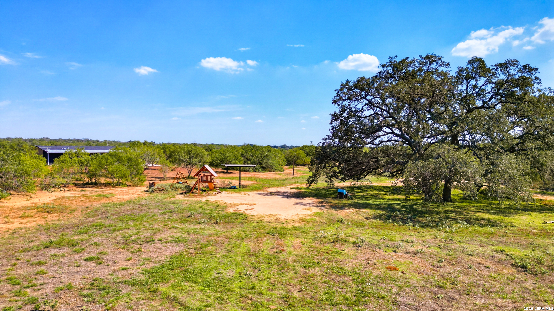 main property photo 35