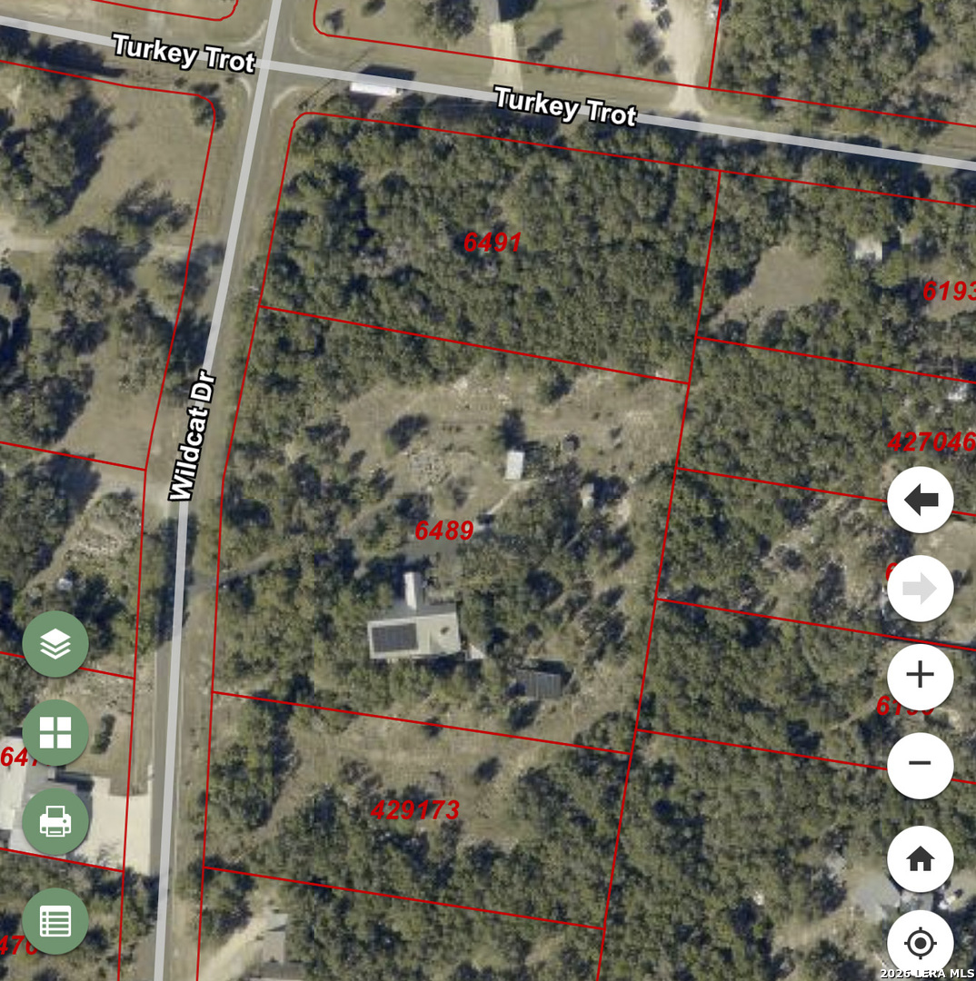 main property photo 8