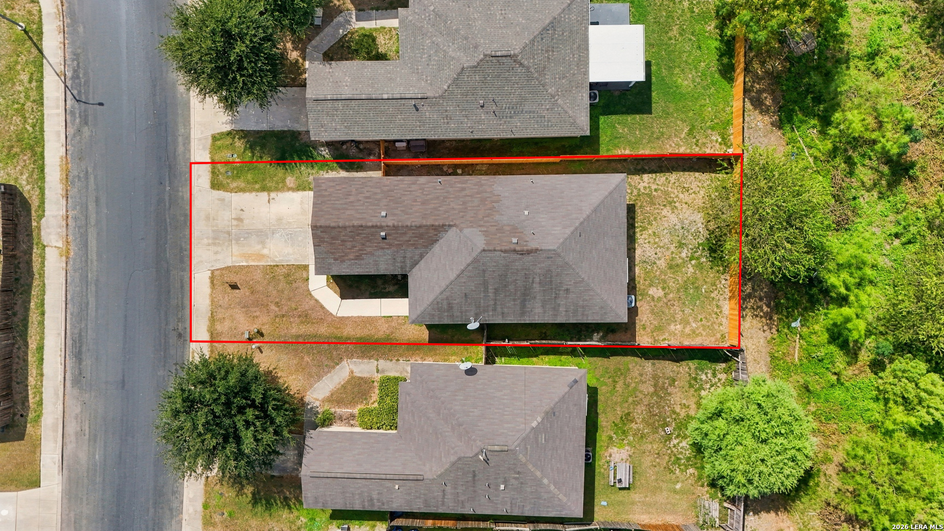 main property photo 43
