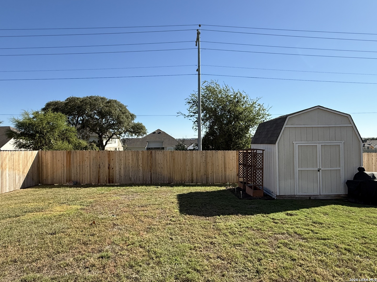 main property photo 50