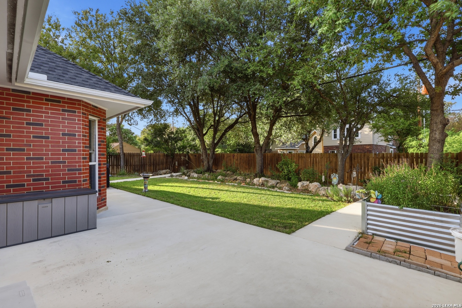main property photo 46
