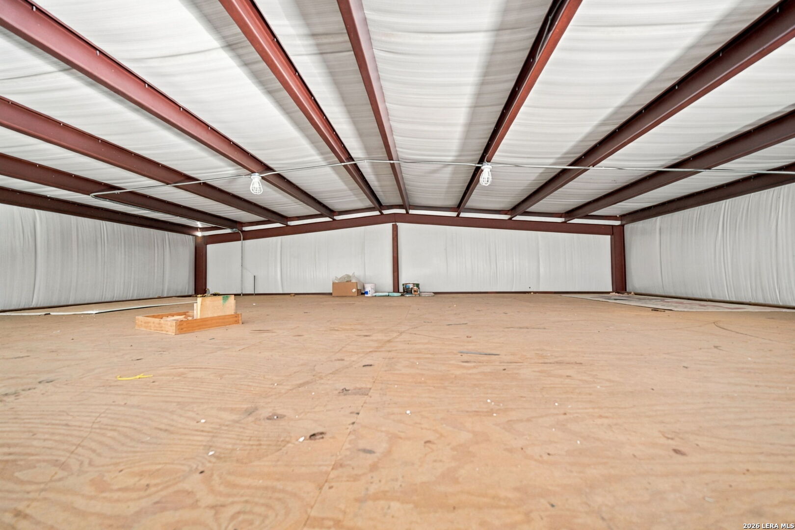 main property photo 51