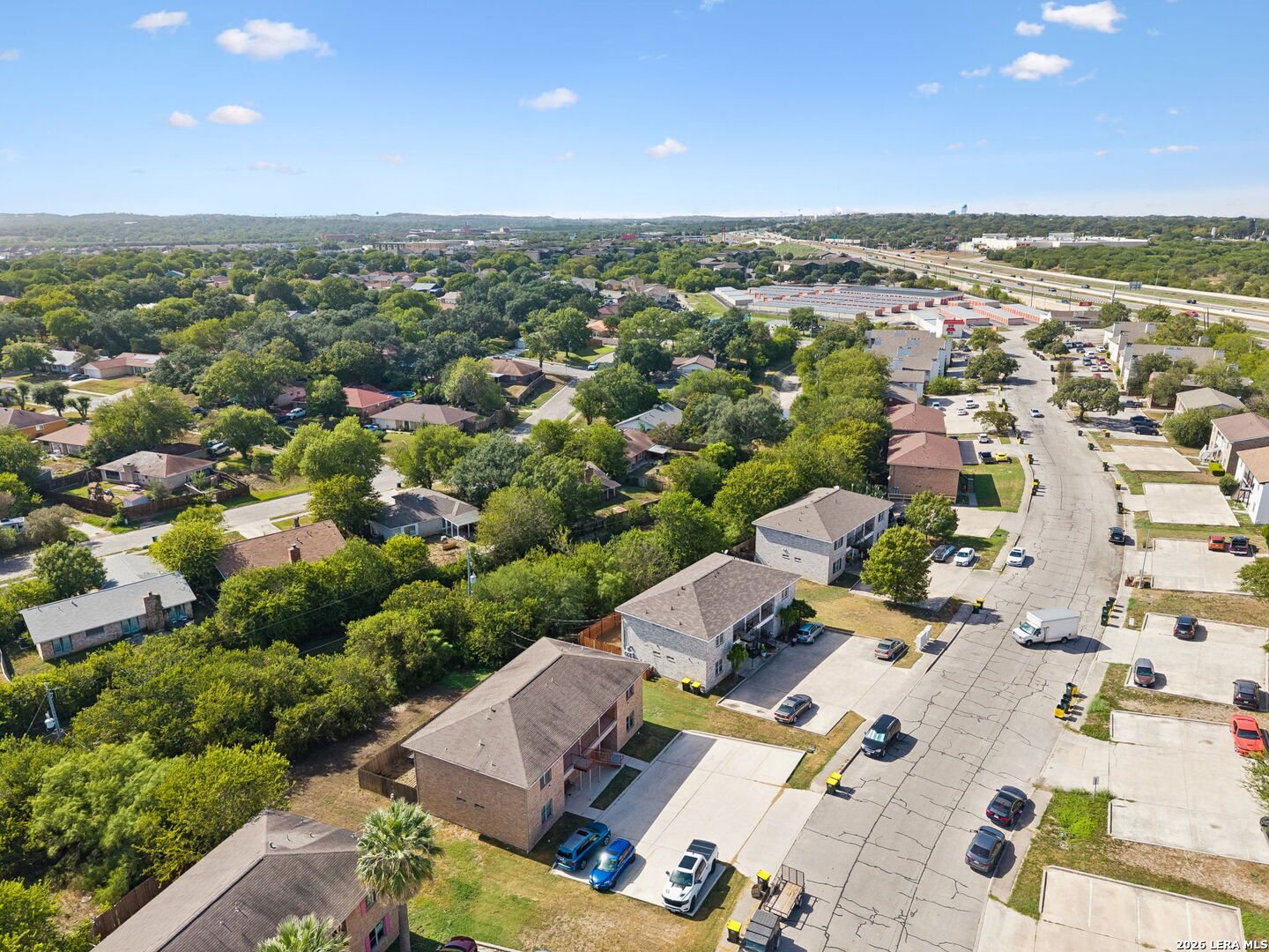 main property photo 19