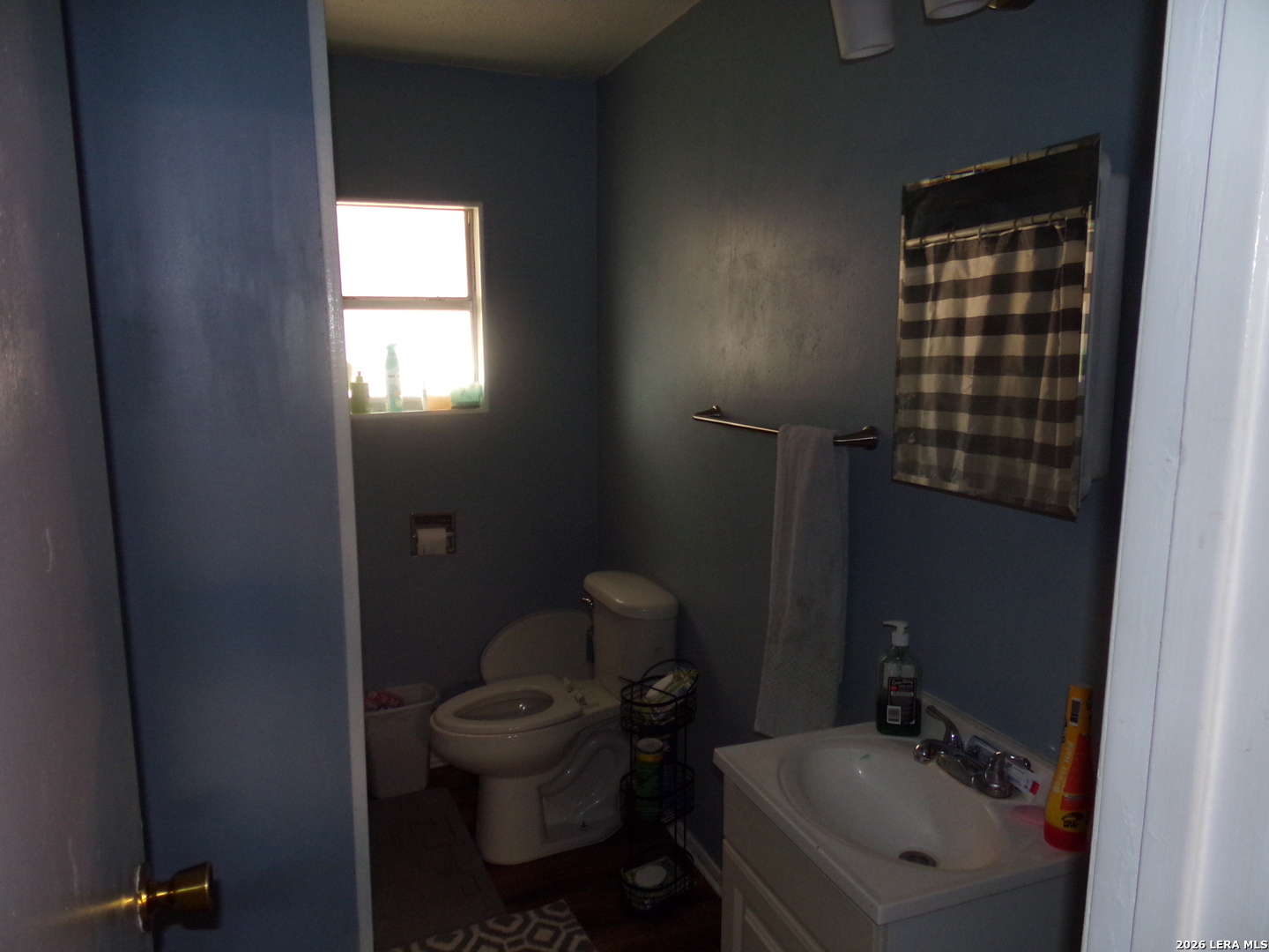 main property photo 25