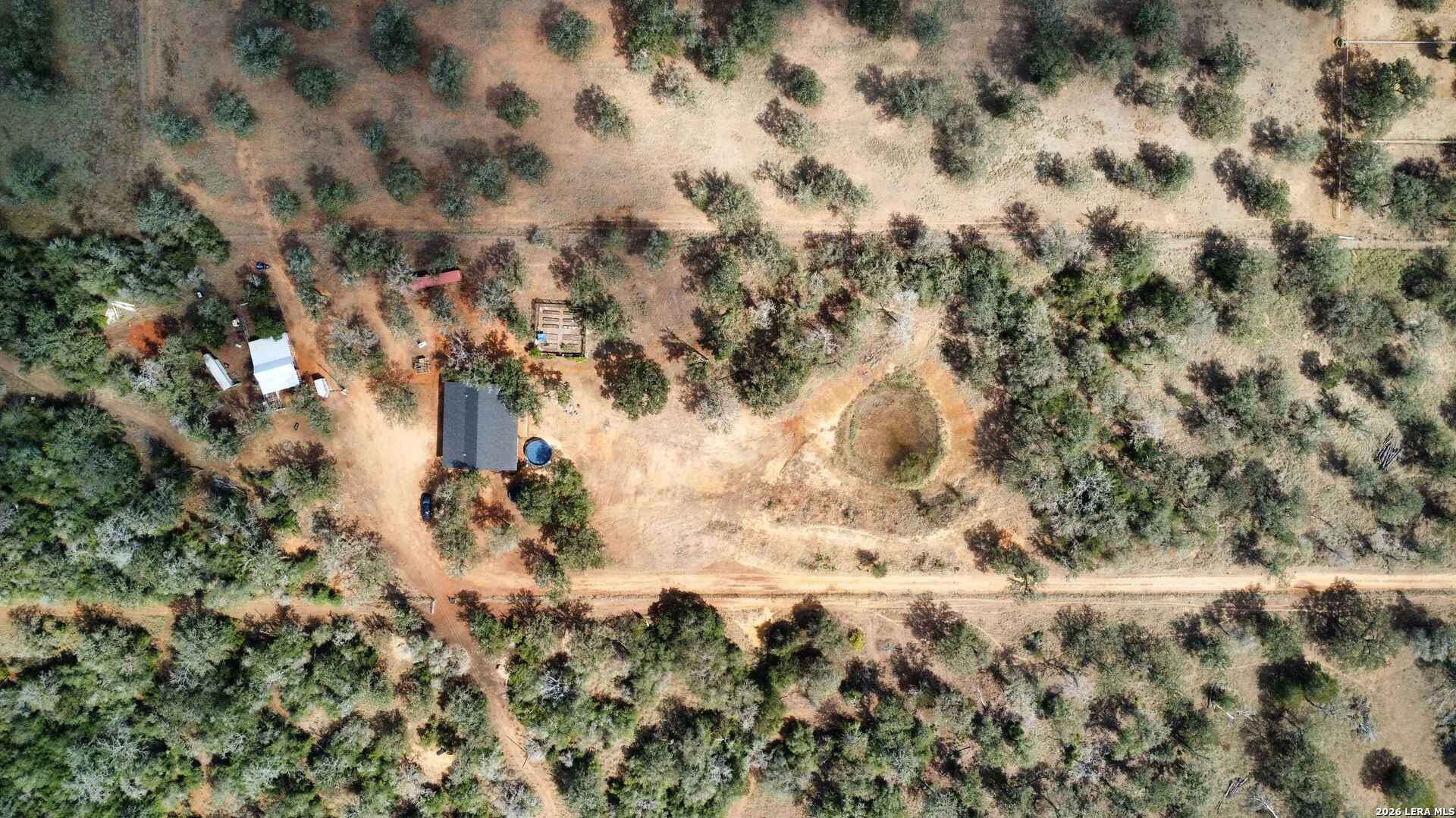 main property photo 31