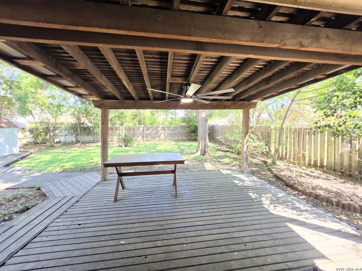 main property photo 23