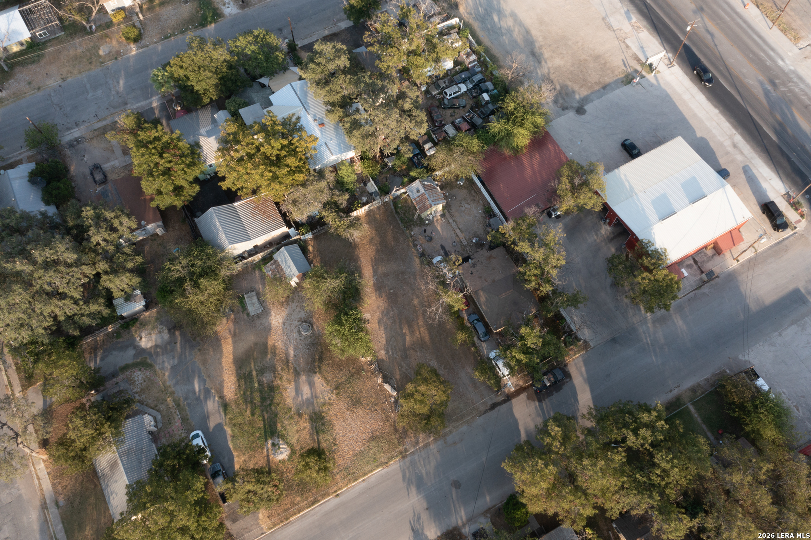 main property photo 3