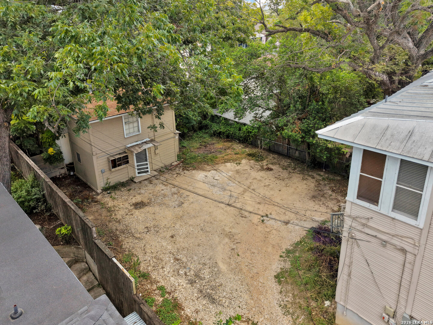 main property photo 45