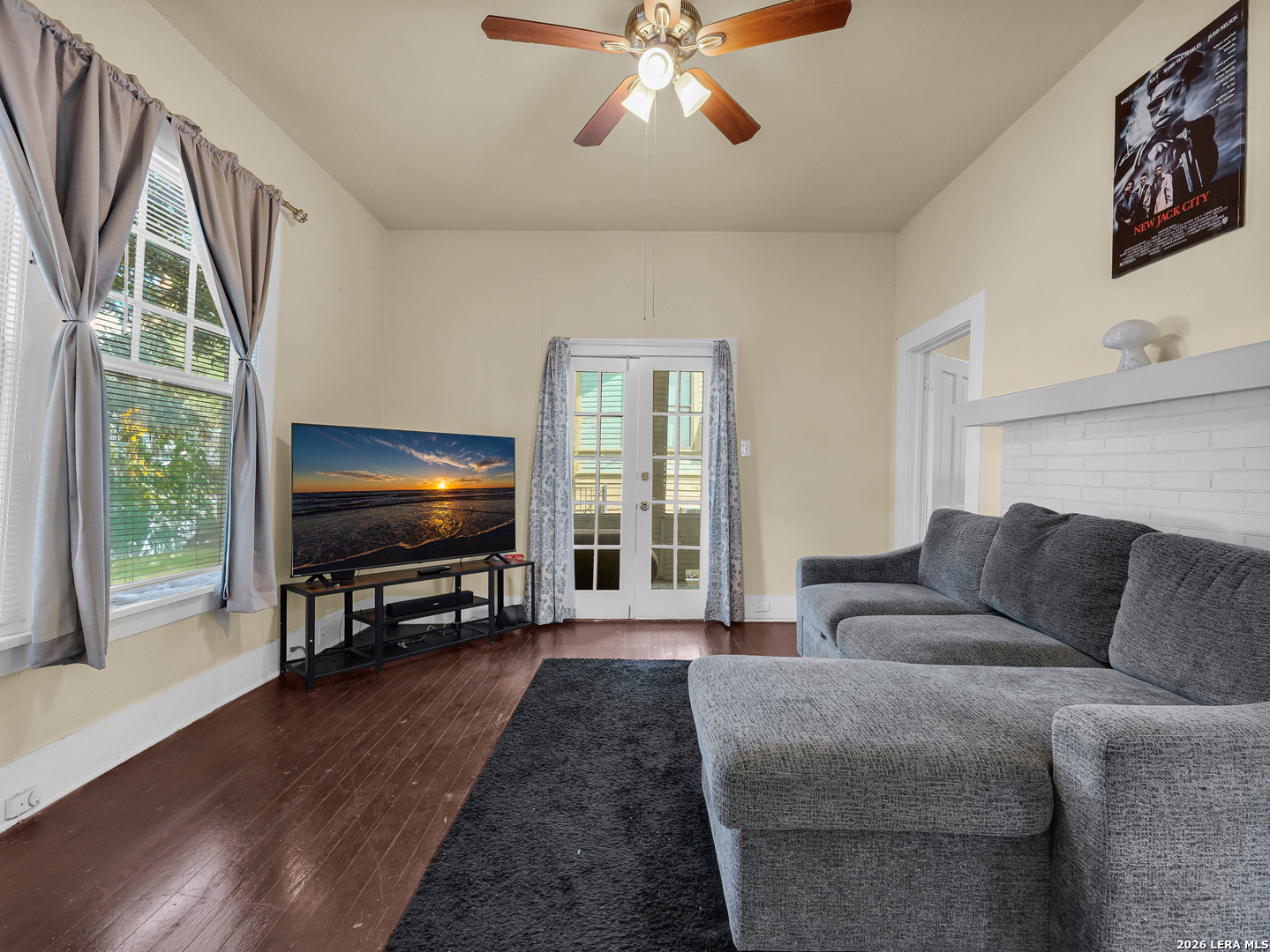 main property photo 9