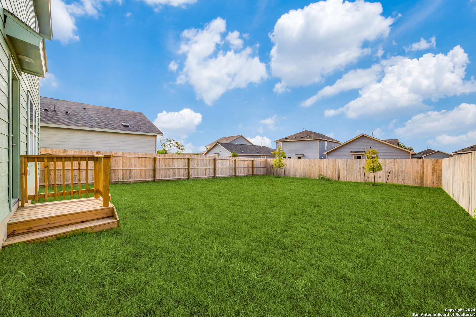main property photo 11