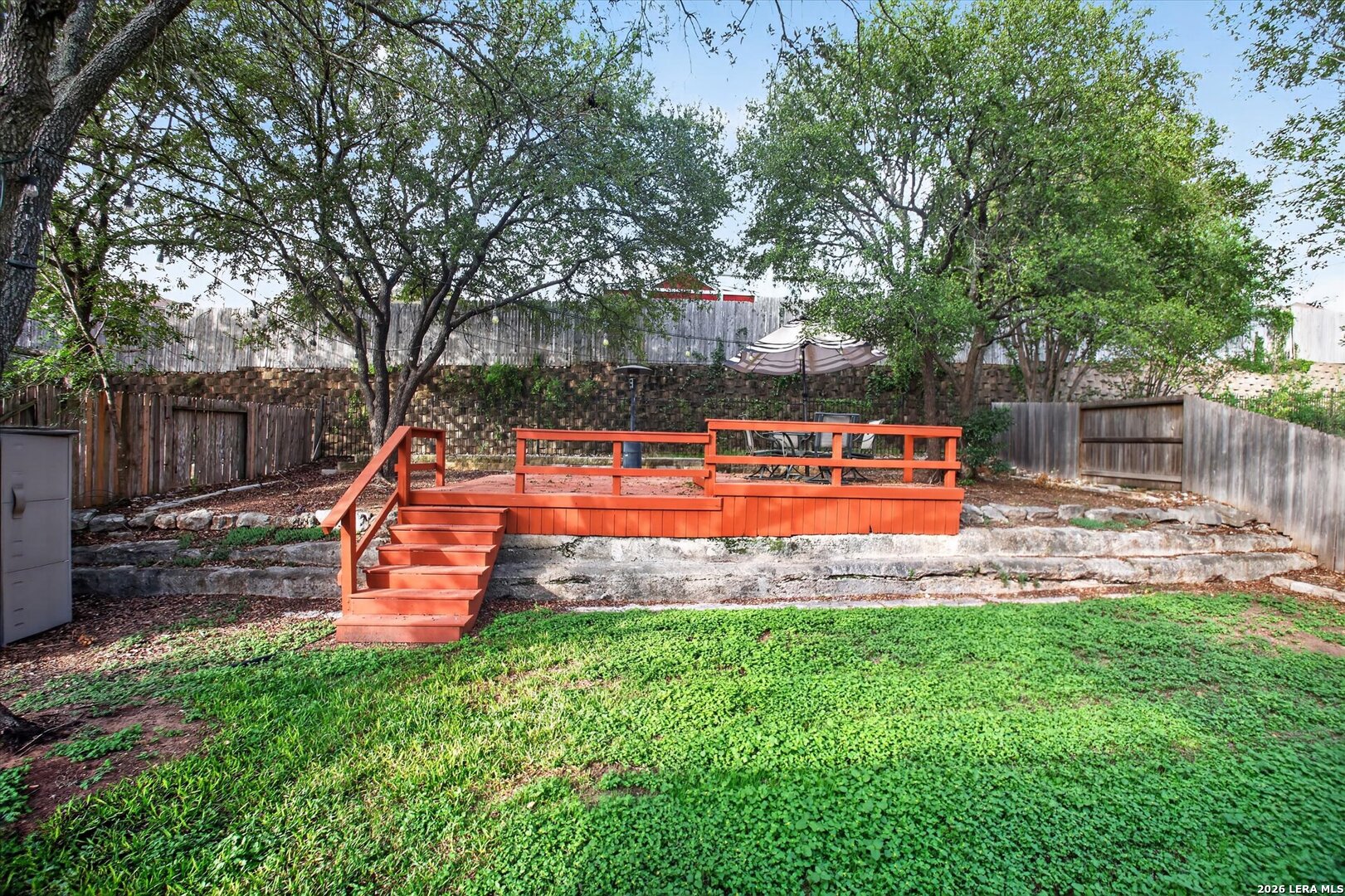 main property photo 37