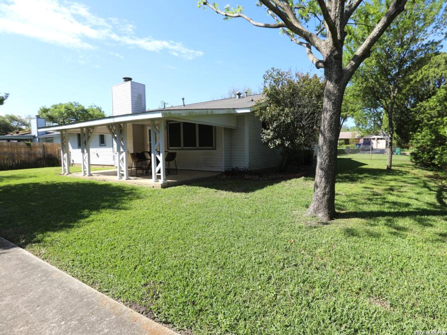 main property photo 31