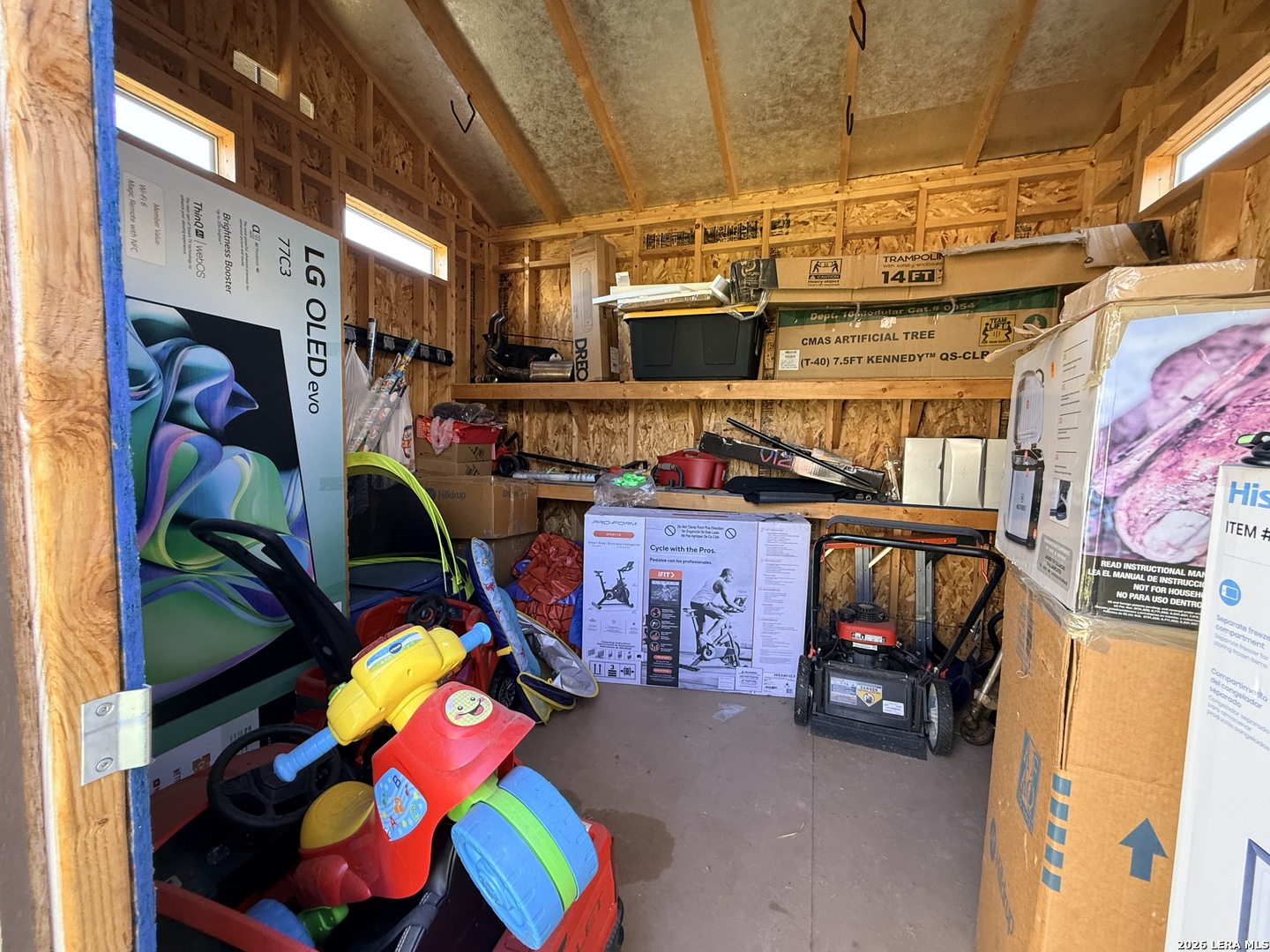 main property photo 36