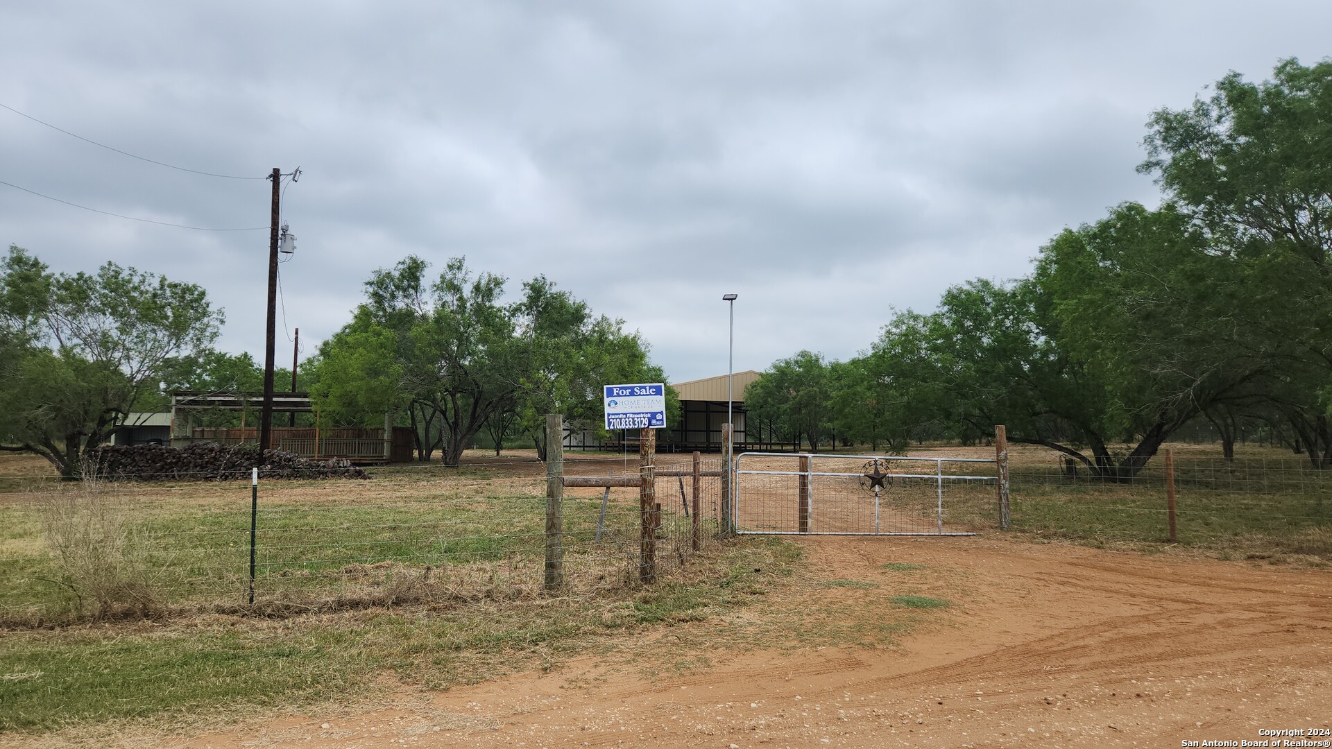 main property photo 12