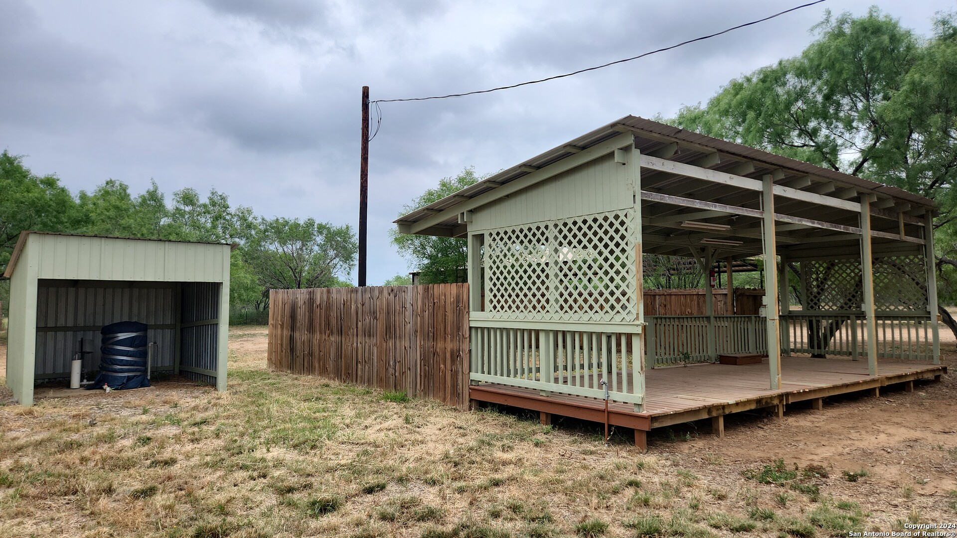 main property photo 7