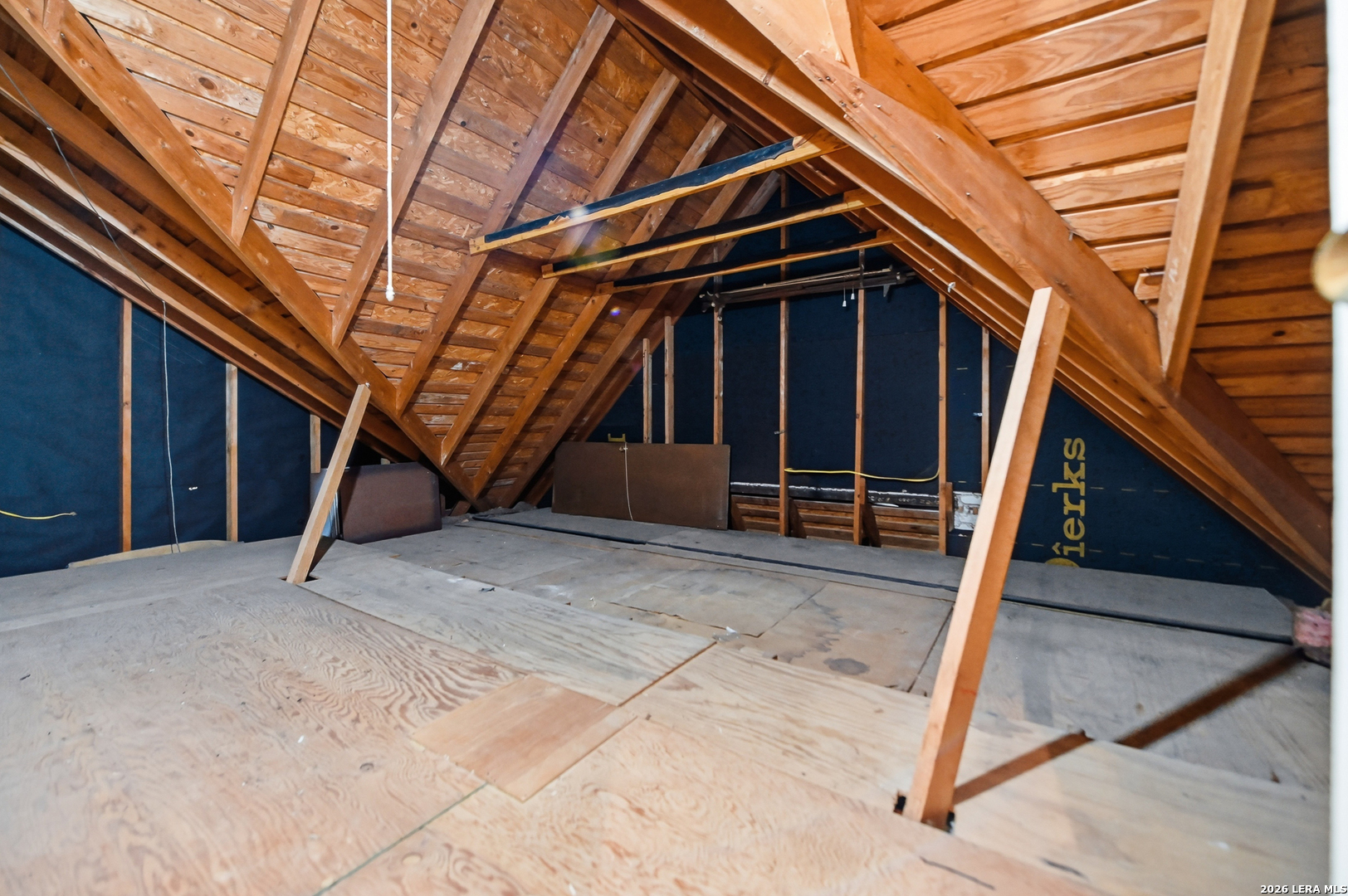 main property photo 63