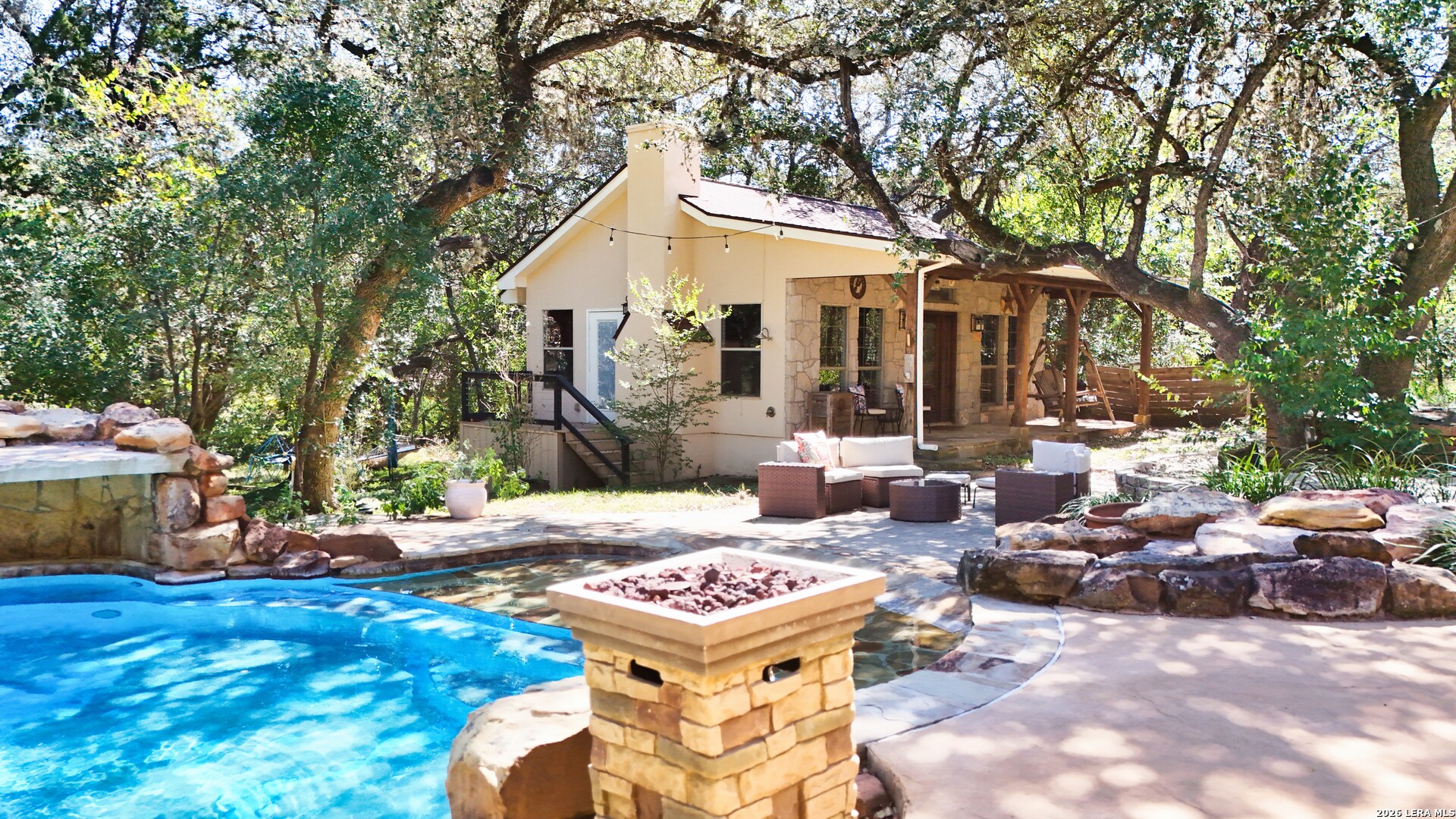 main property photo 81